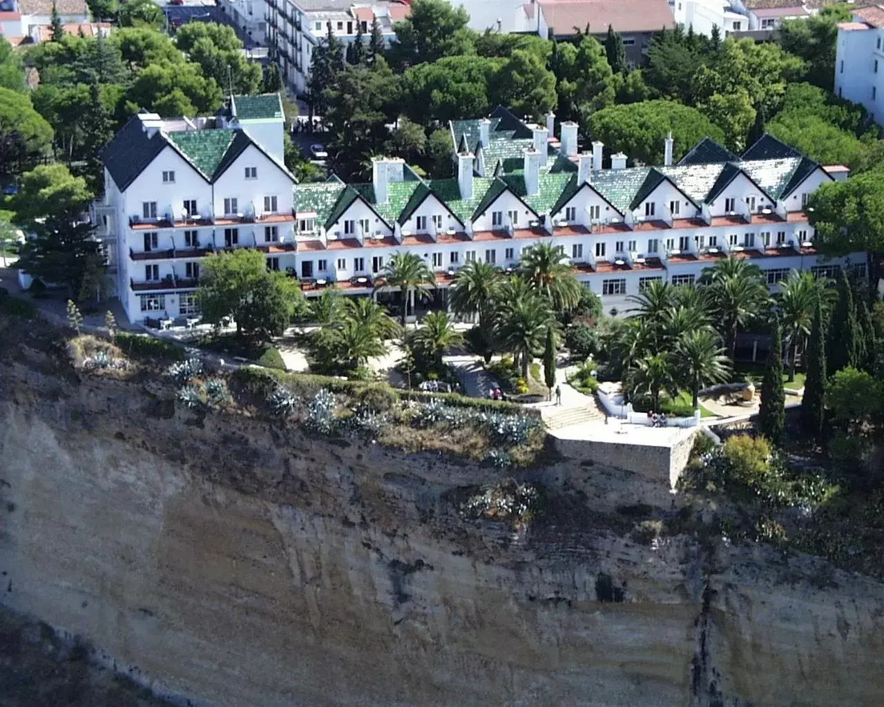 Property building, Bird's-eye View in Catalonia Reina Victoria