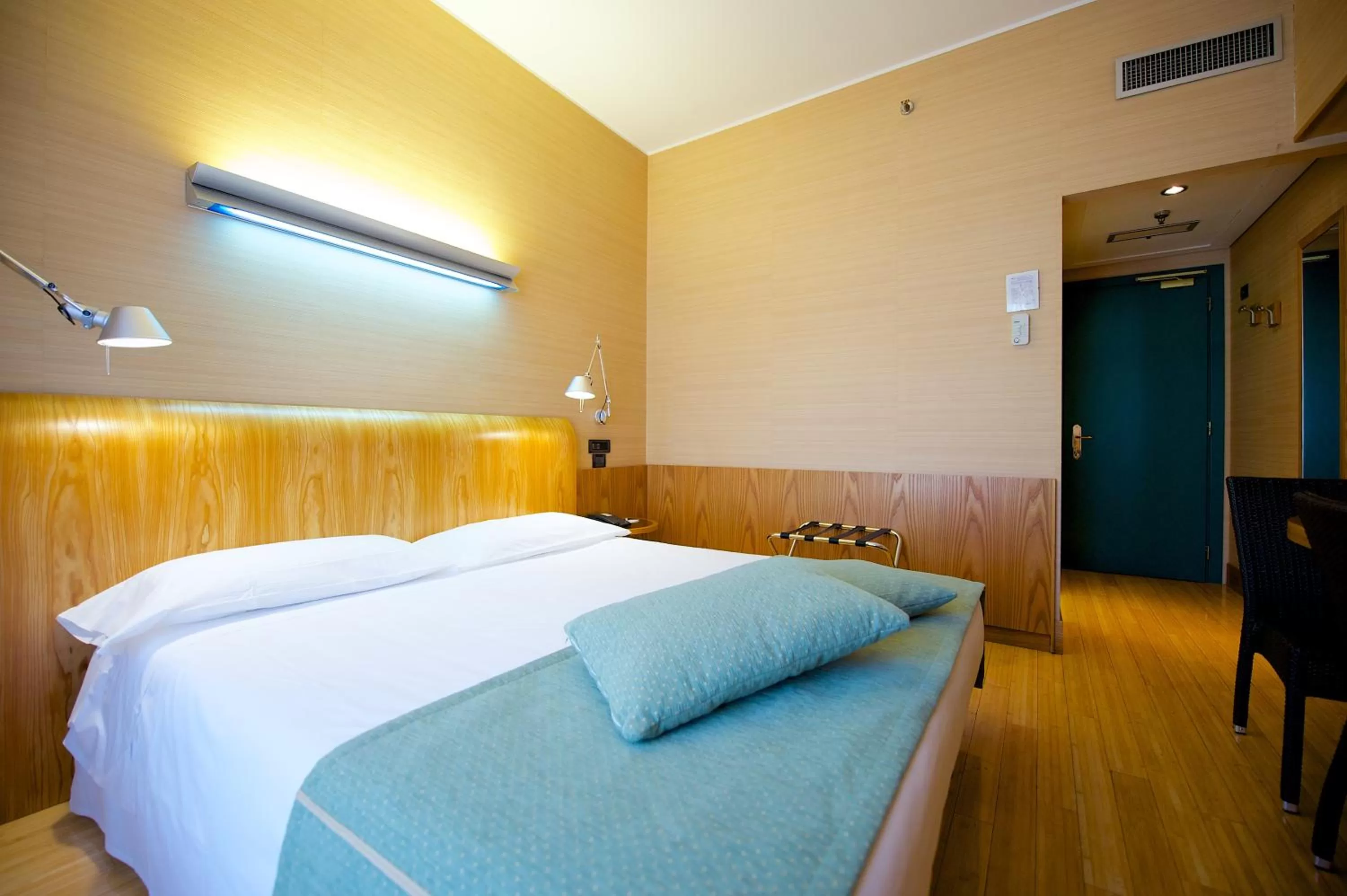 Bedroom, Bed in Best Western Hotel Luxor