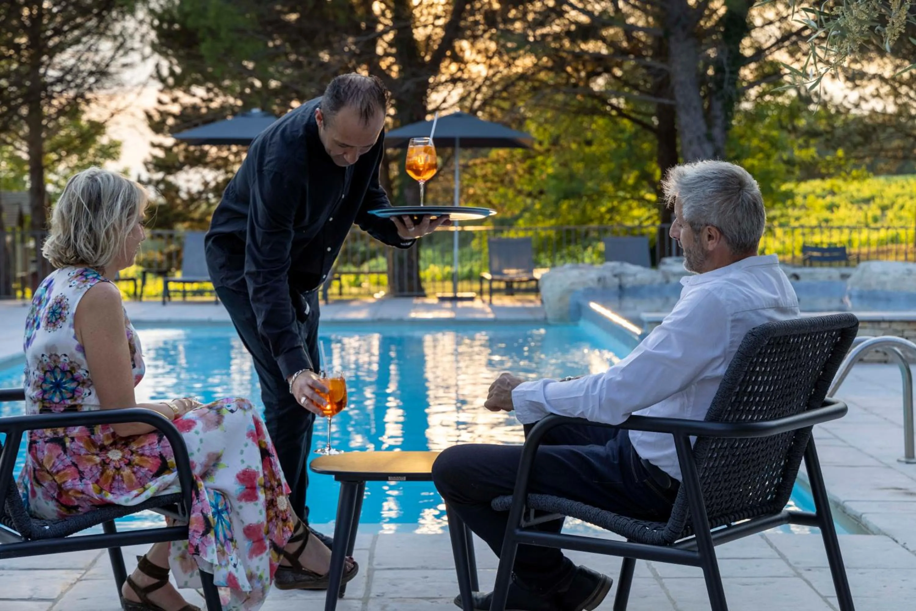 Pool view in Le Mas du Terme