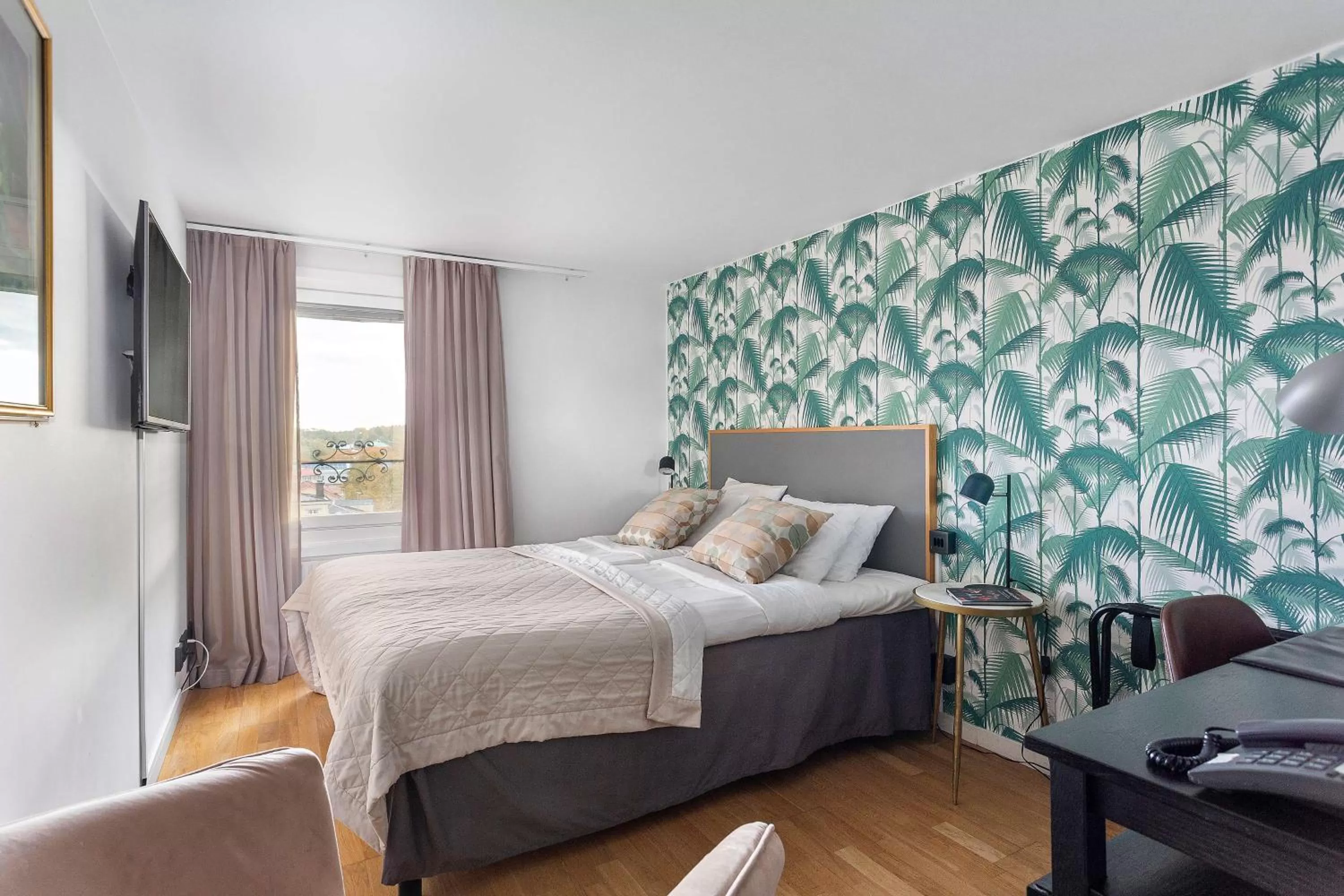 Bedroom, Bed in Best Western Hotell Hudik