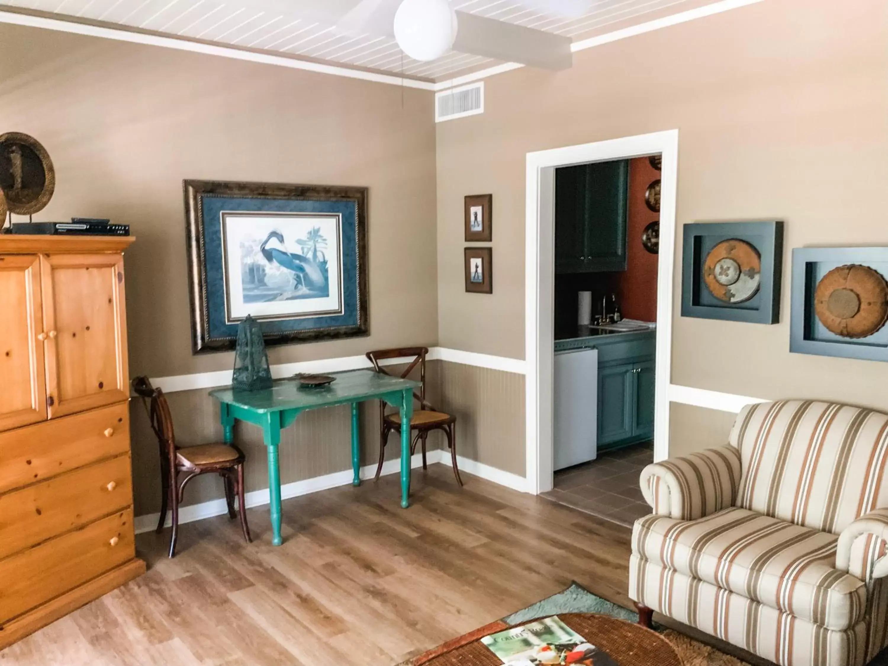 Seating Area in The Lodge at The Bluffs