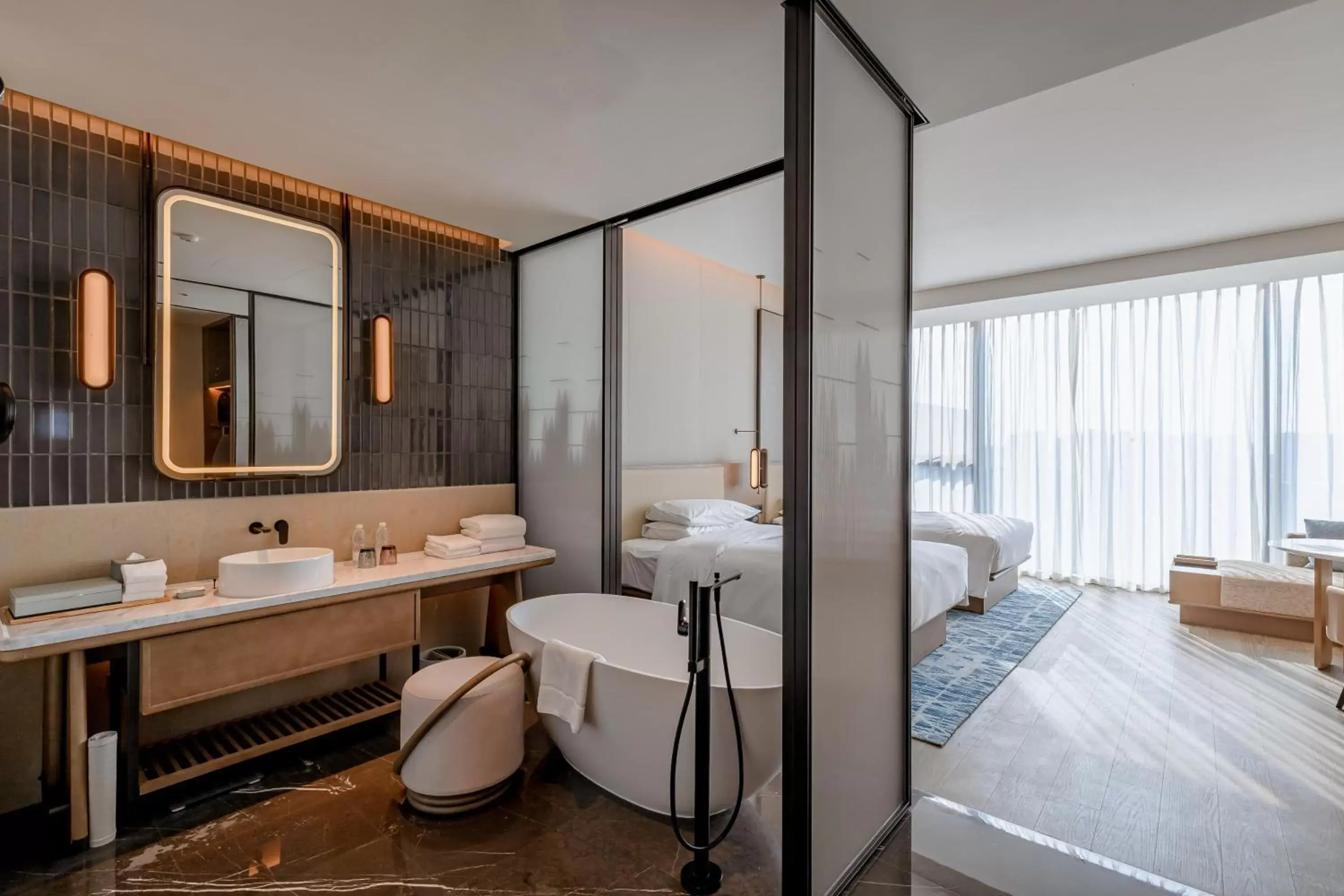 Photo of the whole room, Bathroom in Nantong Marriott Hotel