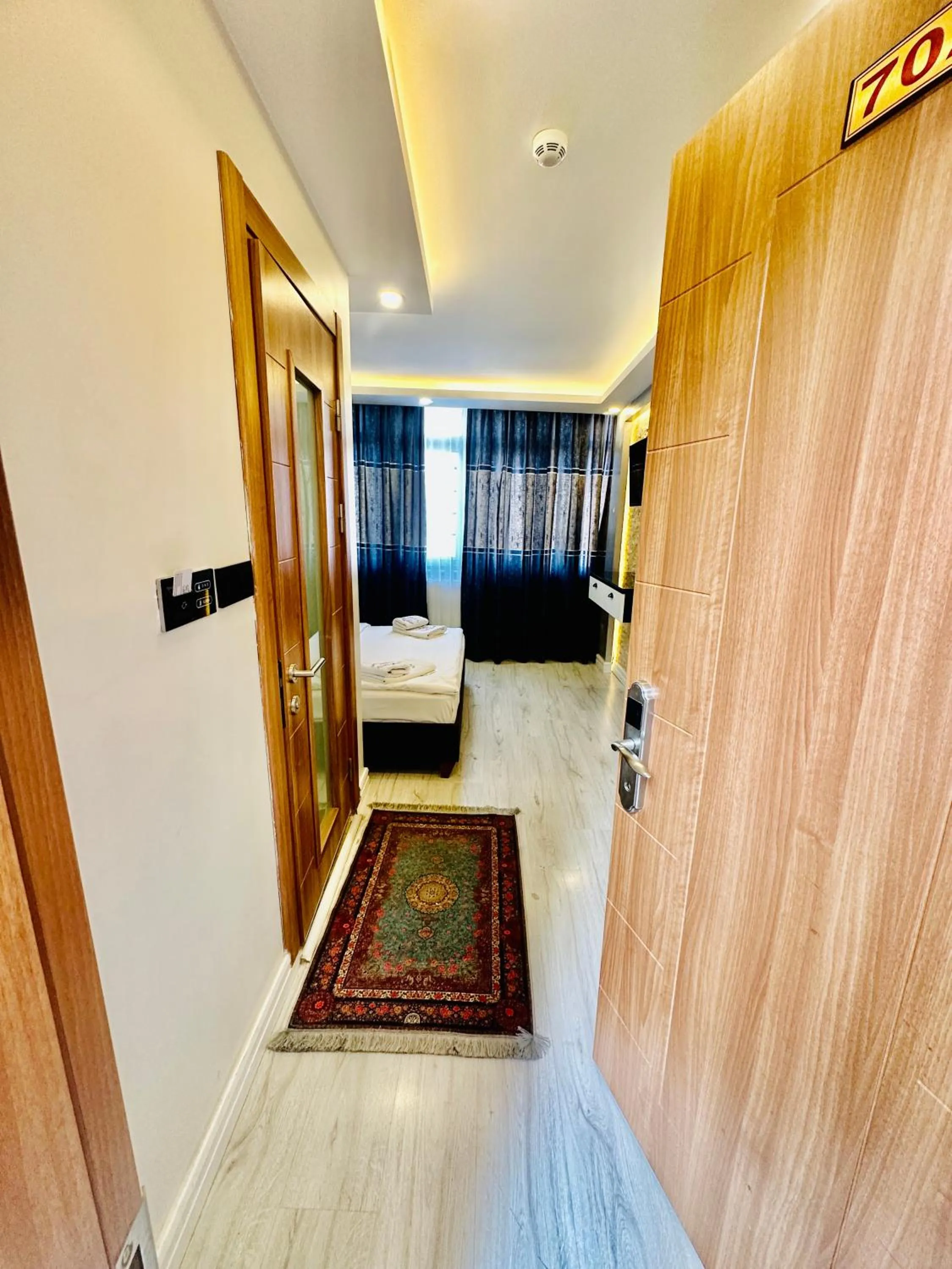 Bed in Sirkeci Quietness Hotel