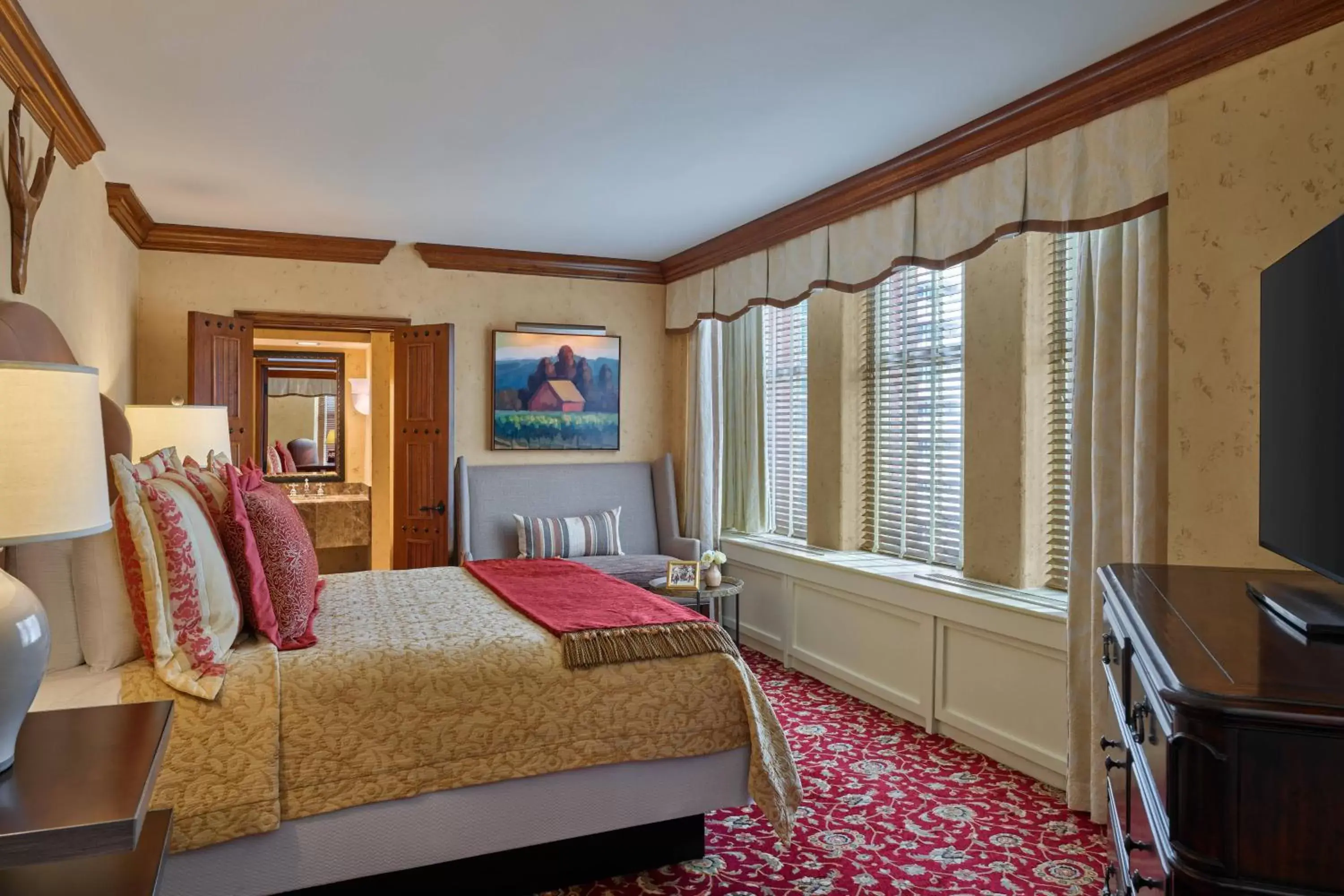 Bedroom, Bed in The Brown Palace Hotel and Spa, Autograph Collection