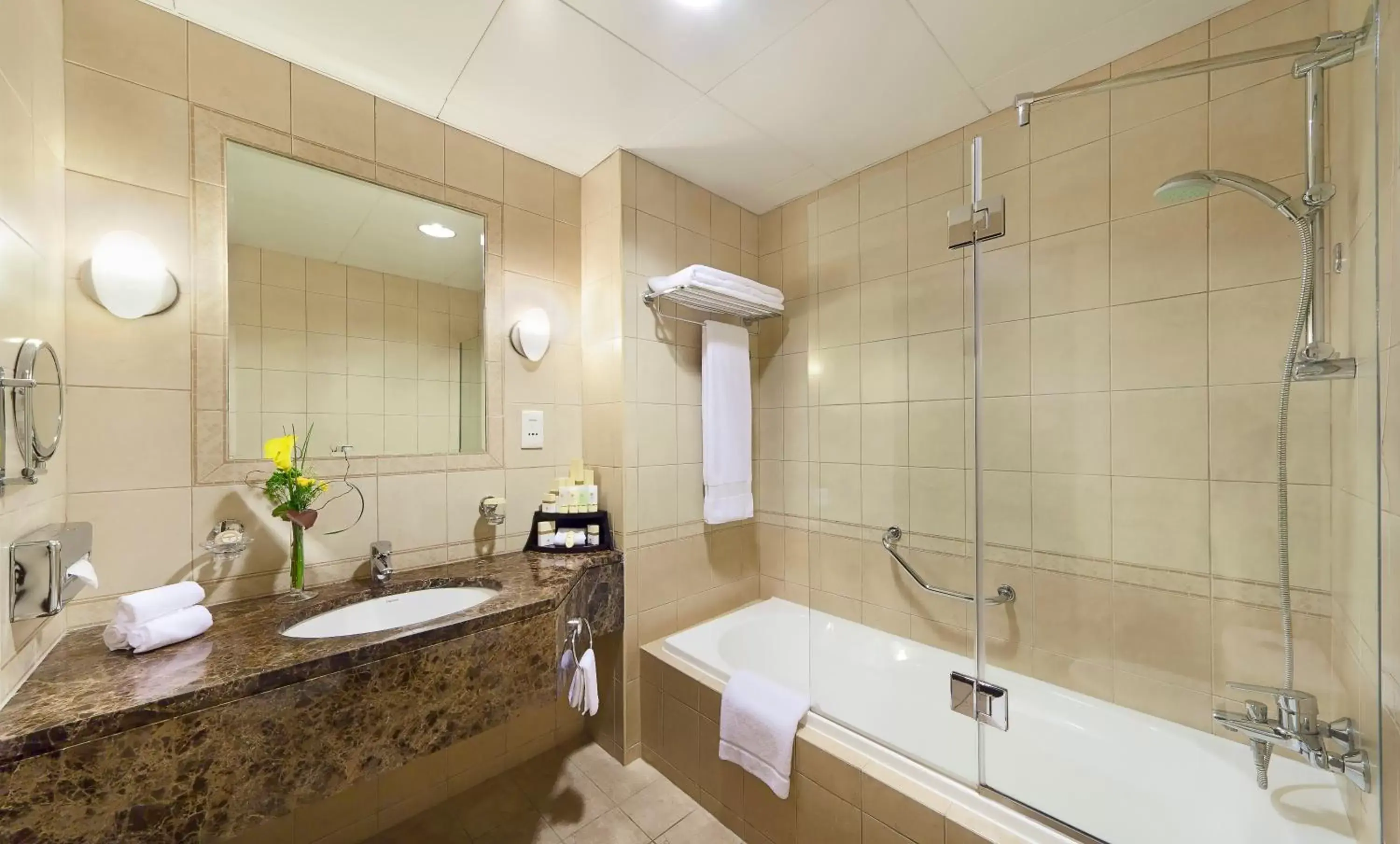 Bathroom in Al Manzel Hotel Apartments