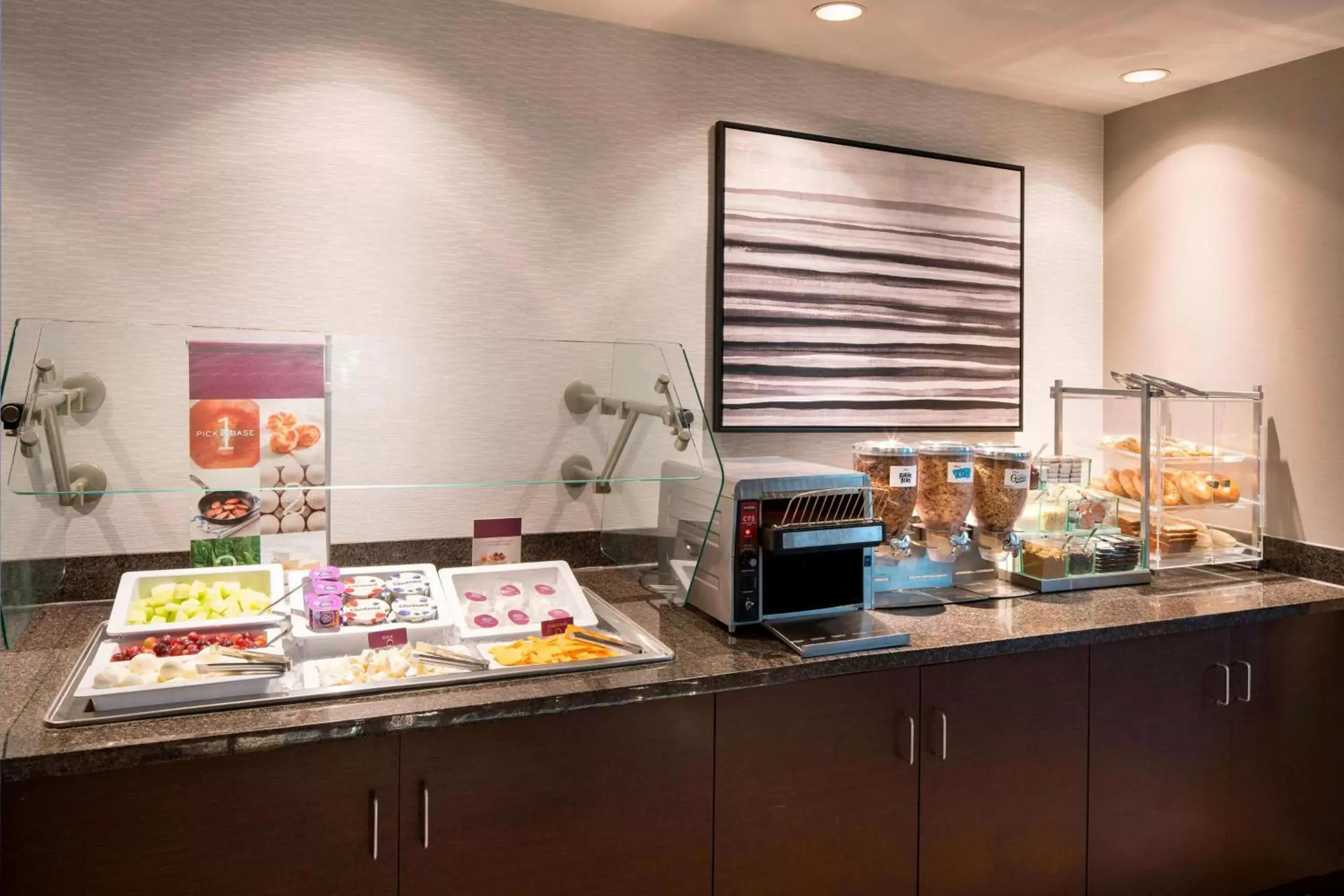 Breakfast in Sonesta ES Suites Scottsdale Paradise Valley Breakfast in Sonesta ES Suites Scottsdale Paradise Valley