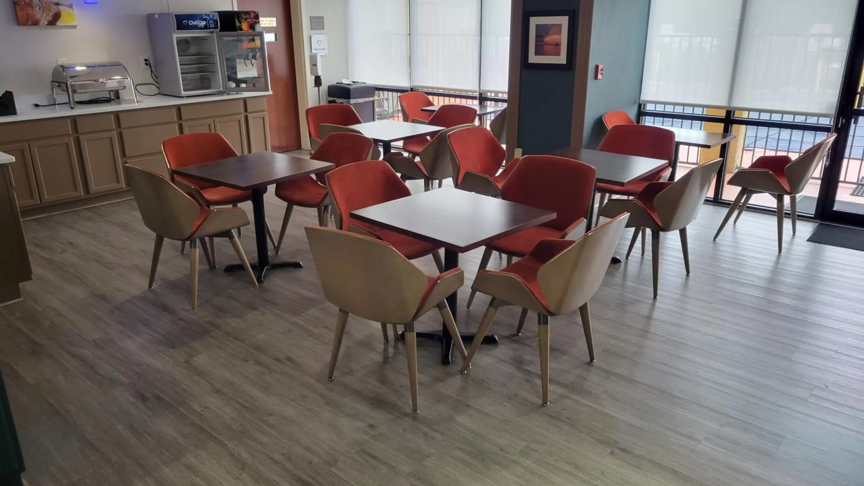 Restaurant/places to eat in Comfort Suites Cumming-Atlanta near Northside Hospital Forsyth Restaurant/places to eat in Comfort Suites Cumming-Atlanta near Northside Hospital Forsyth