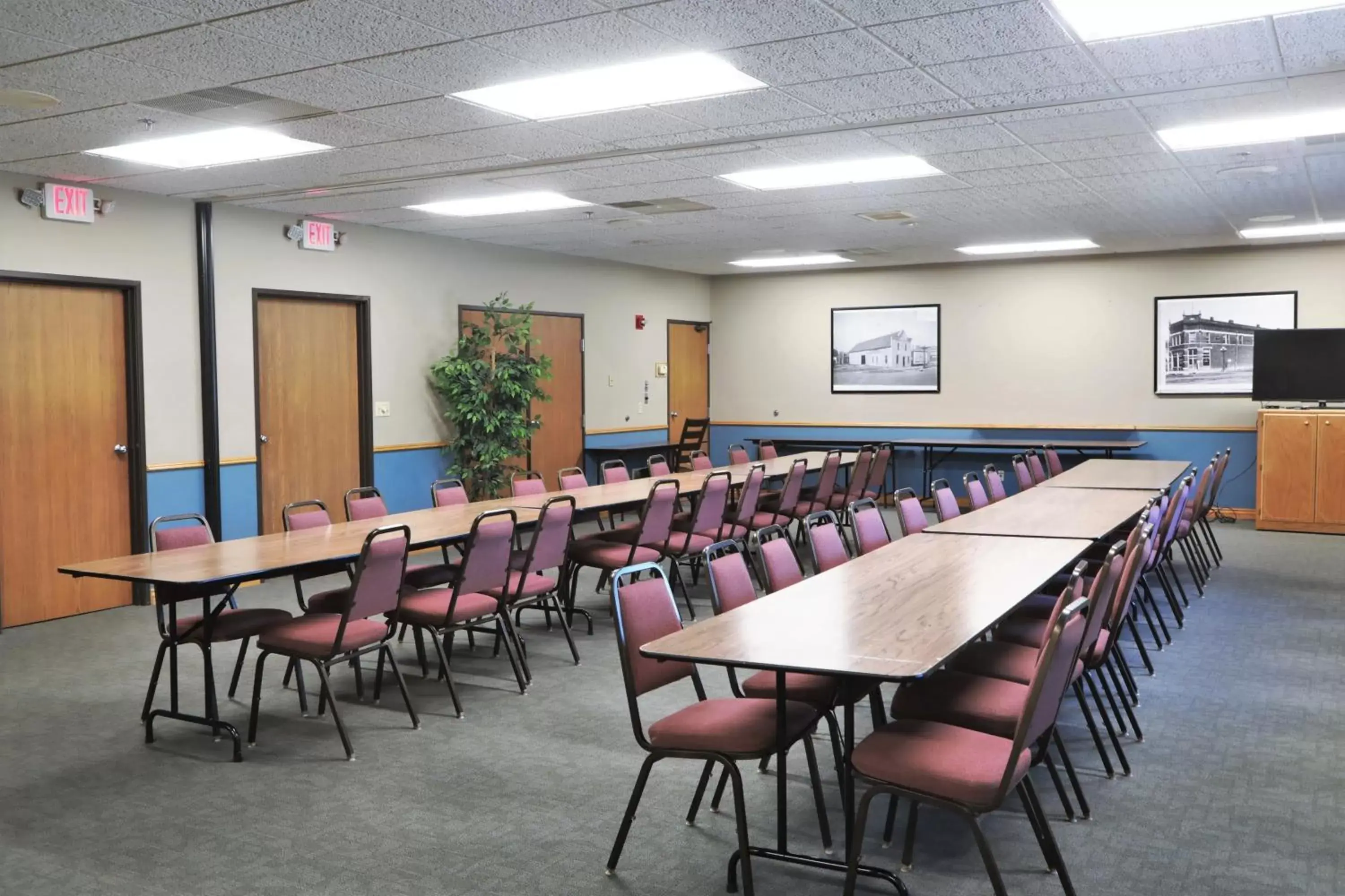 Meeting/conference room in Heritage Inn