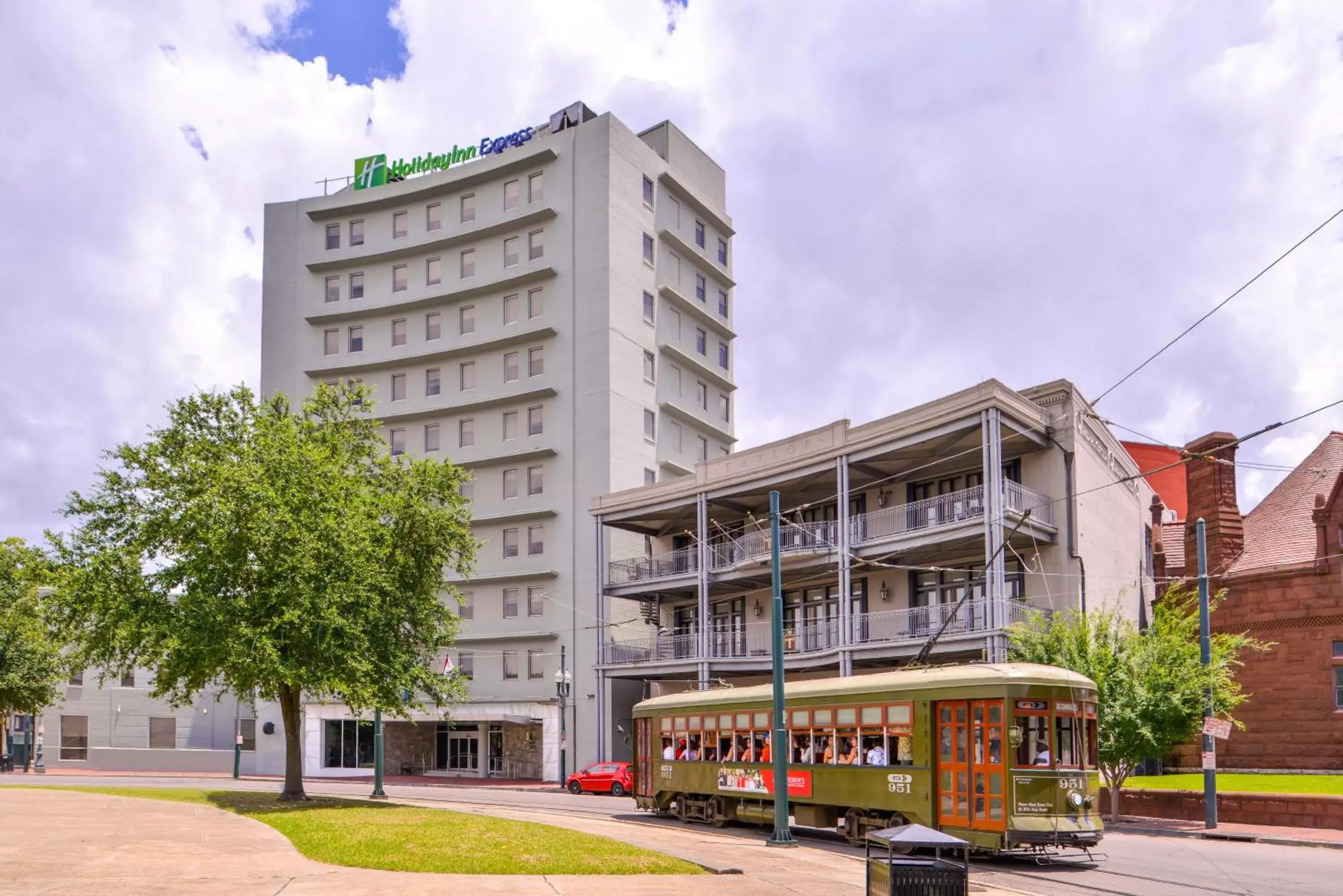 Property Building in Holiday Inn Express New Orleans - St Charles, an IHG Hotel
