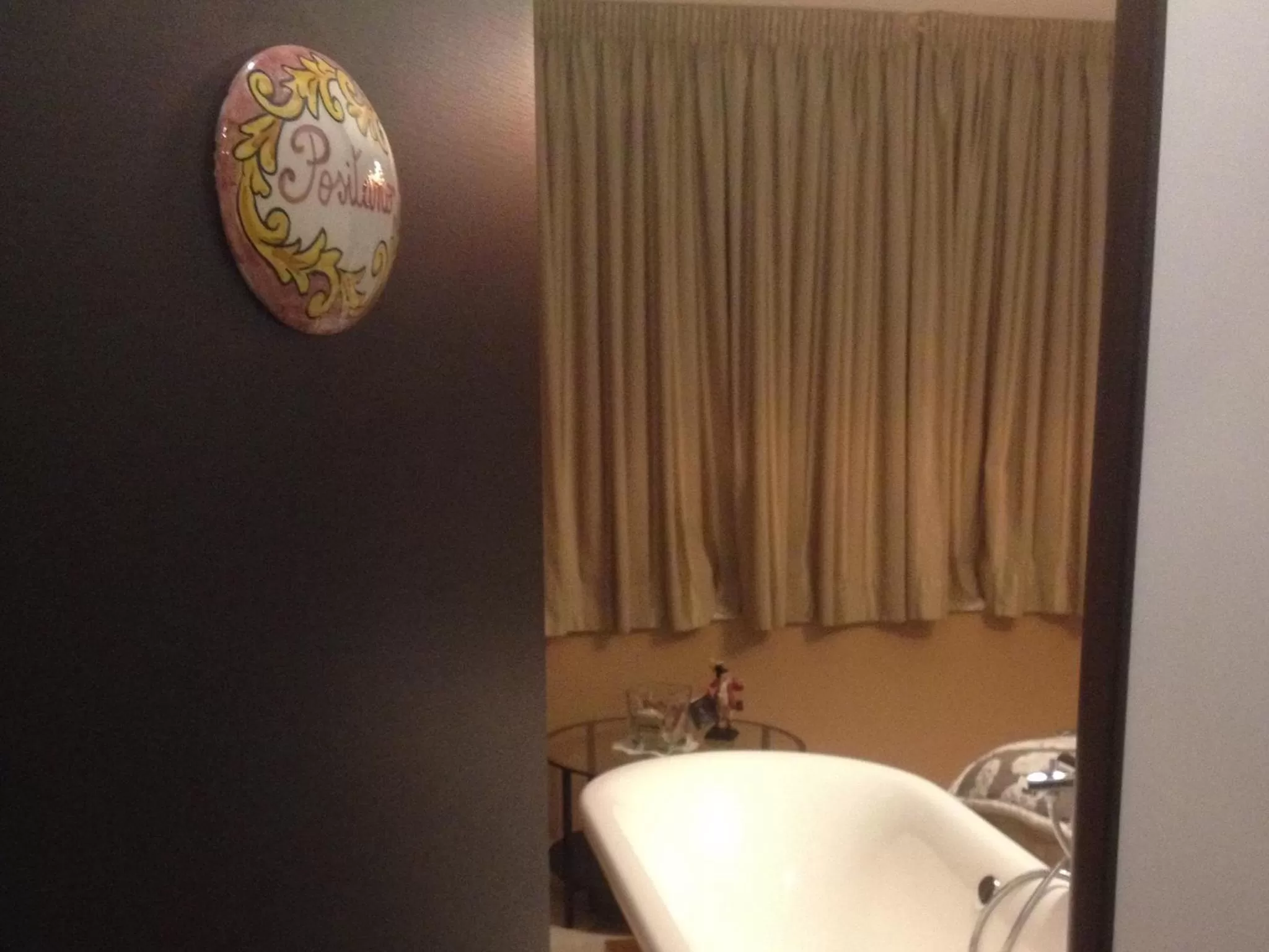 Photo of the whole room in Terrazza Partenopea