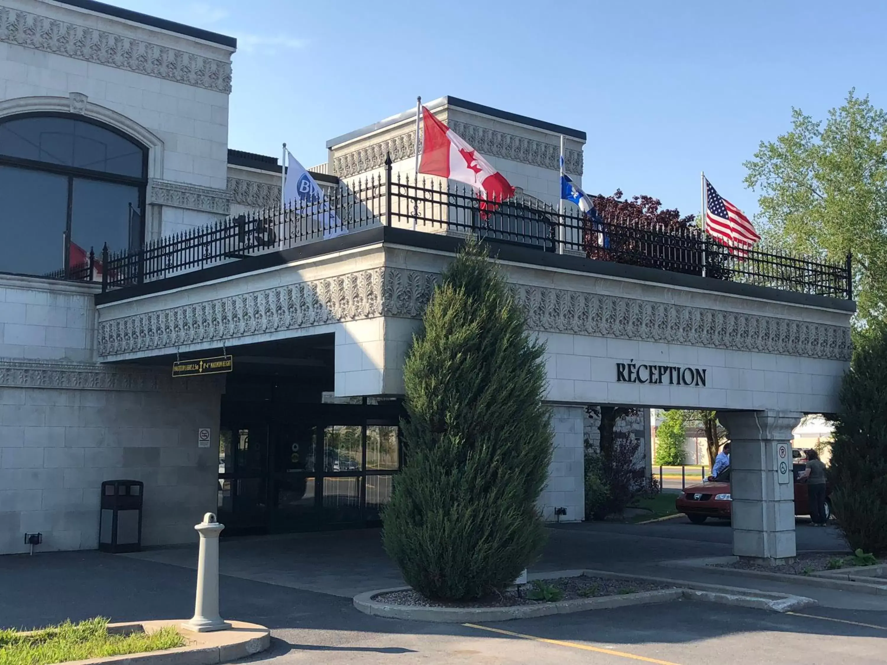 Facade/entrance, Property Building in Best Western Hotel Universel Drummondville