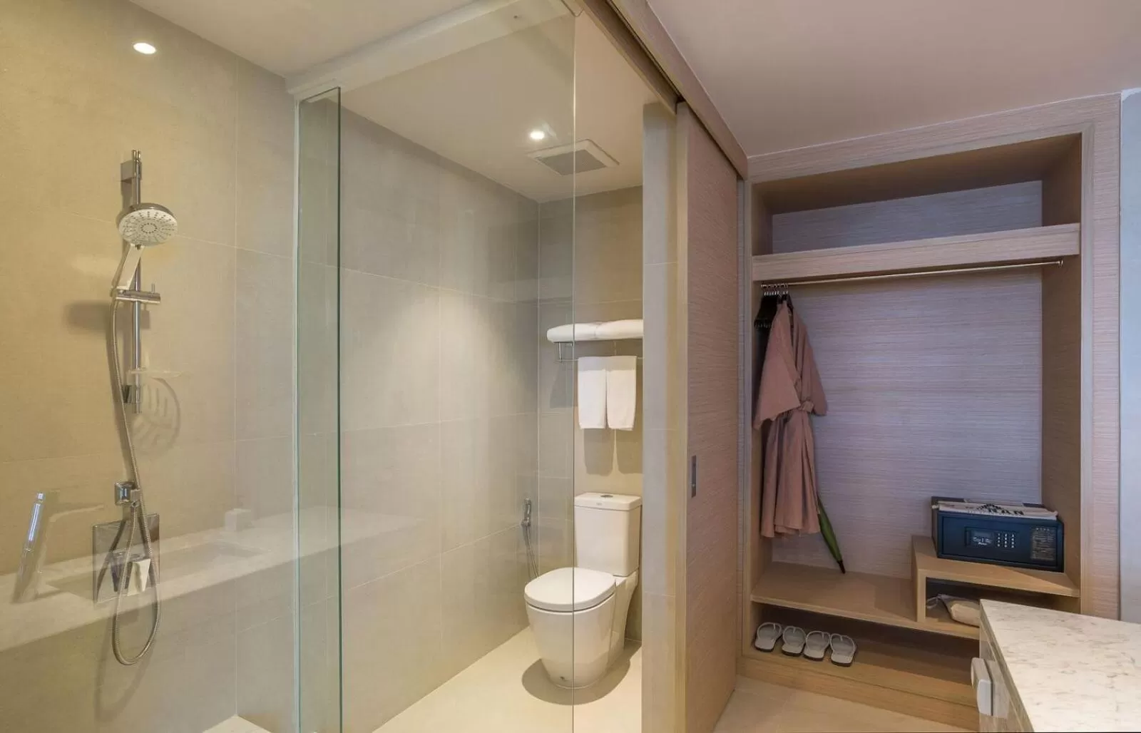 Toilet in Panan Krabi Resort