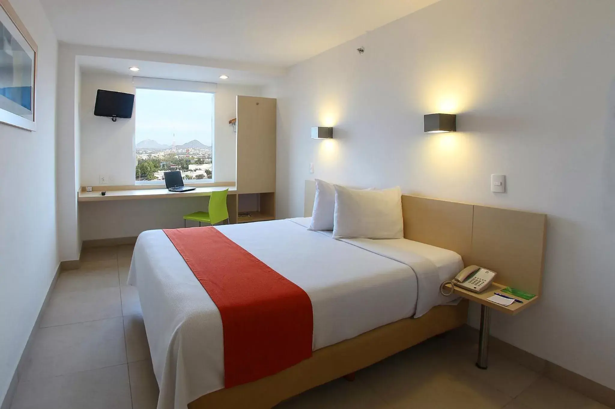 Bedroom, Bed in One Culiacan Forum