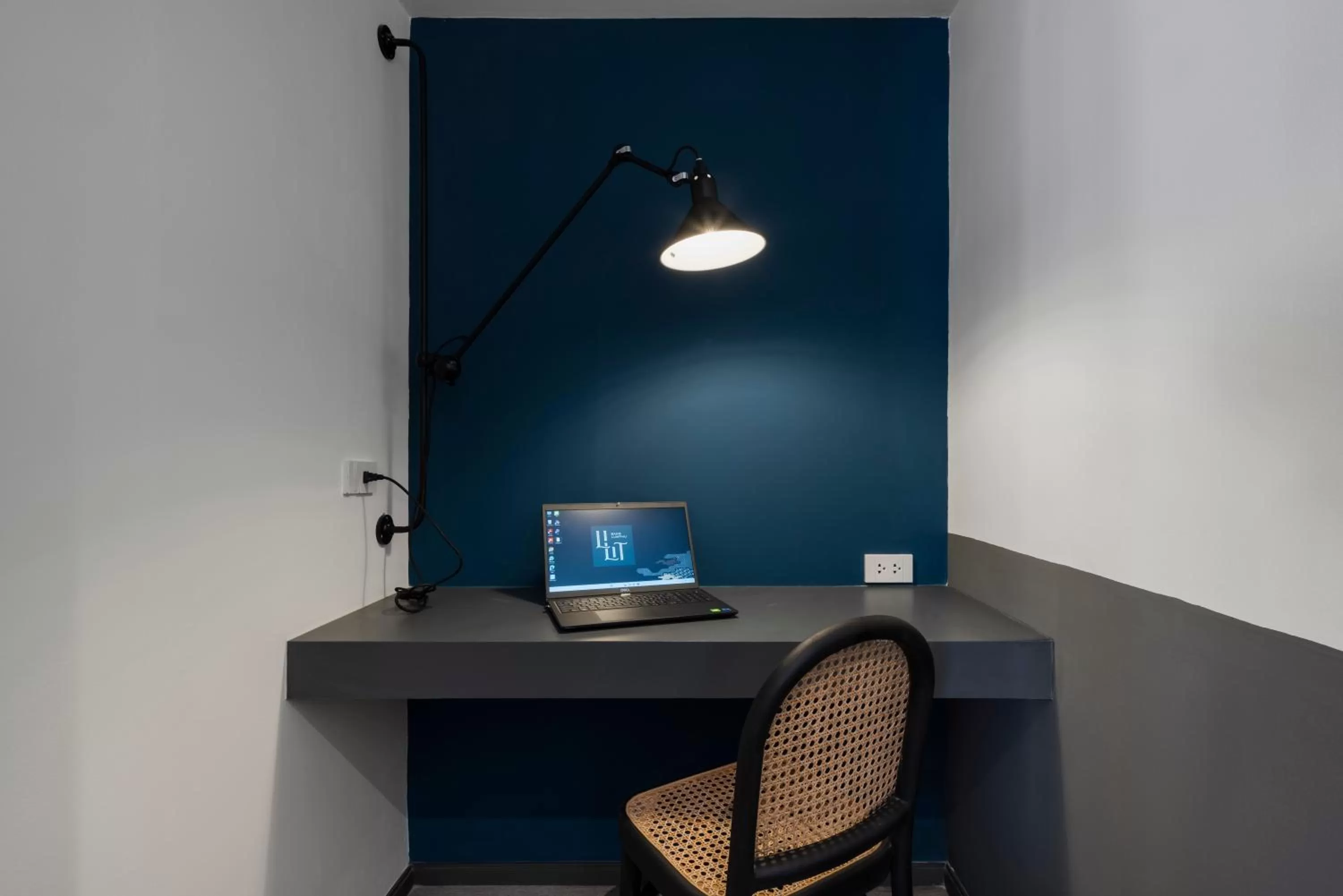 TV and multimedia in Lilit Bang Lumphu Hotel