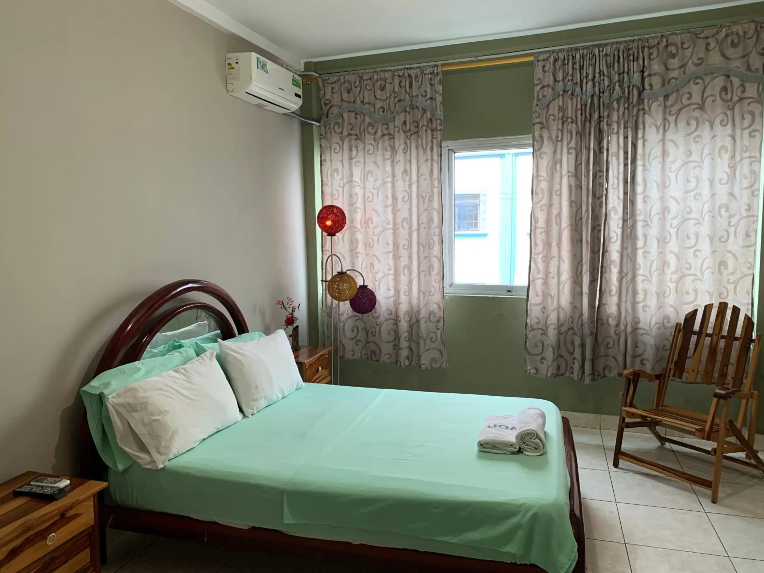 Double Room in Residencial Turístico Rio Guayas Double Room in Residencial Turístico Rio Guayas