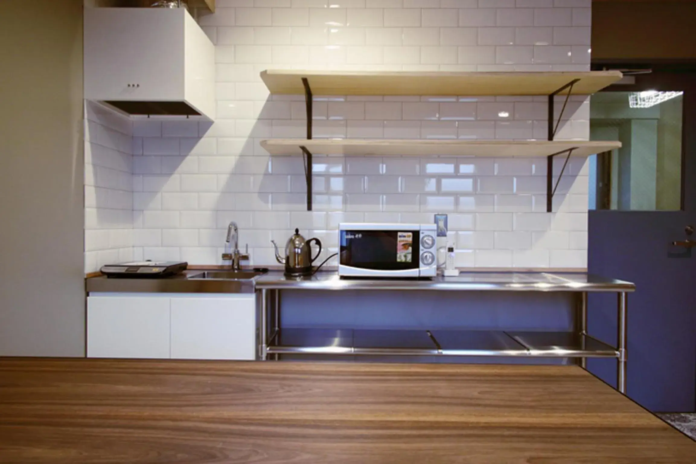 Communal kitchen, Kitchen/Kitchenette in Good Diner Inn Copain