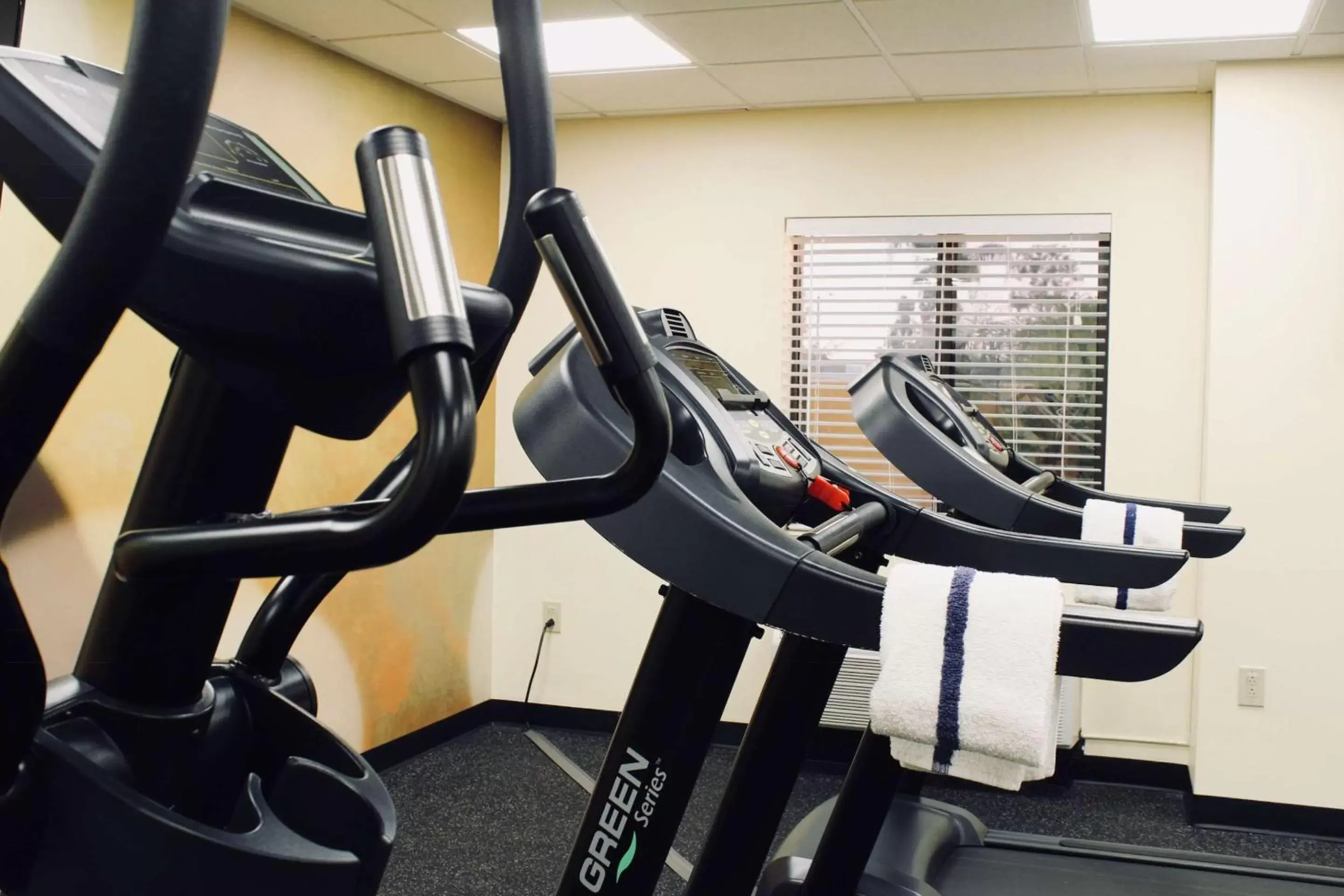 Fitness centre/facilities, Fitness Center/Facilities in Best Western Plus Arrowhead Hotel