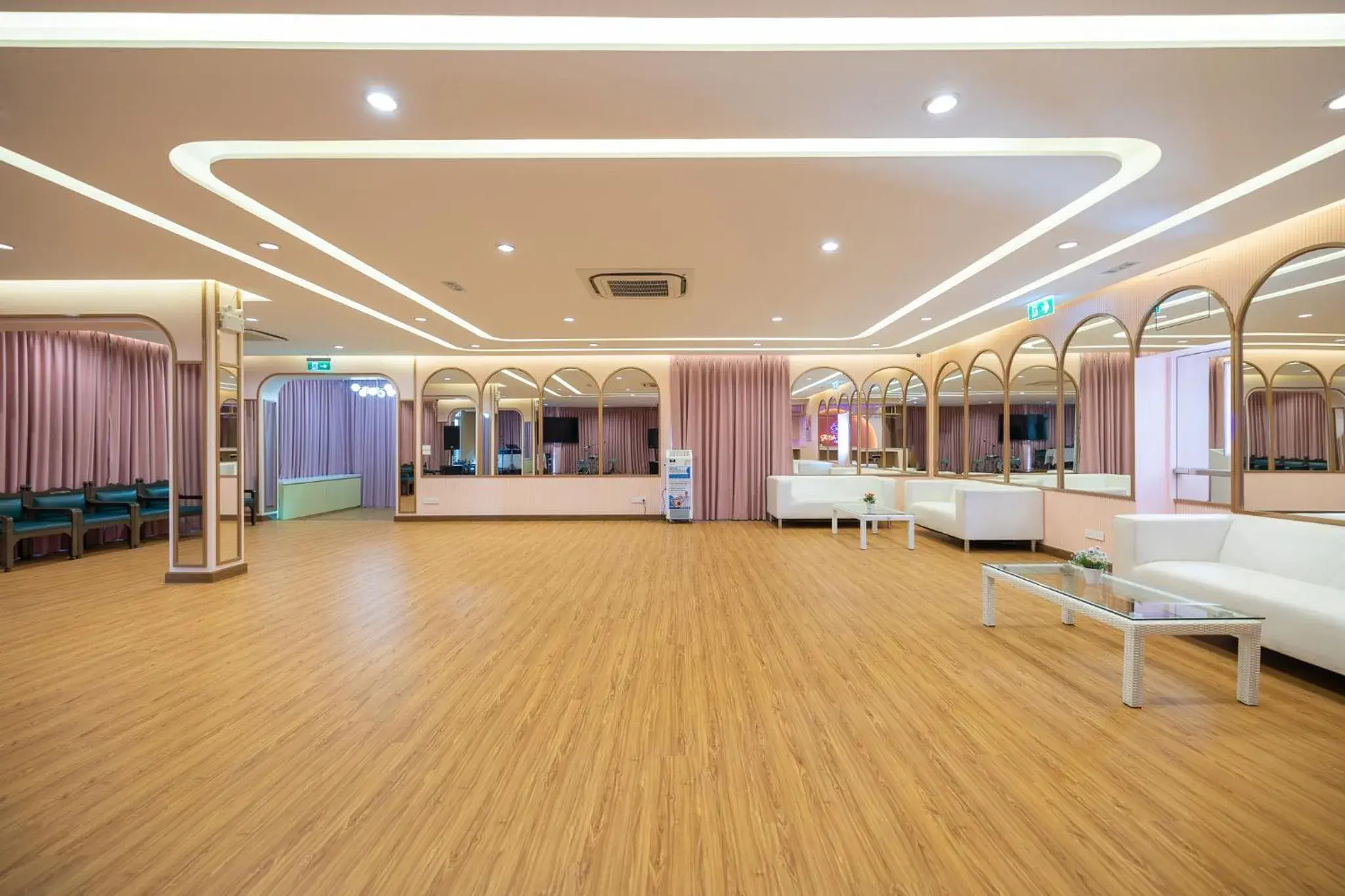 Banquet/Function facilities in Bangkok Rama Hotel