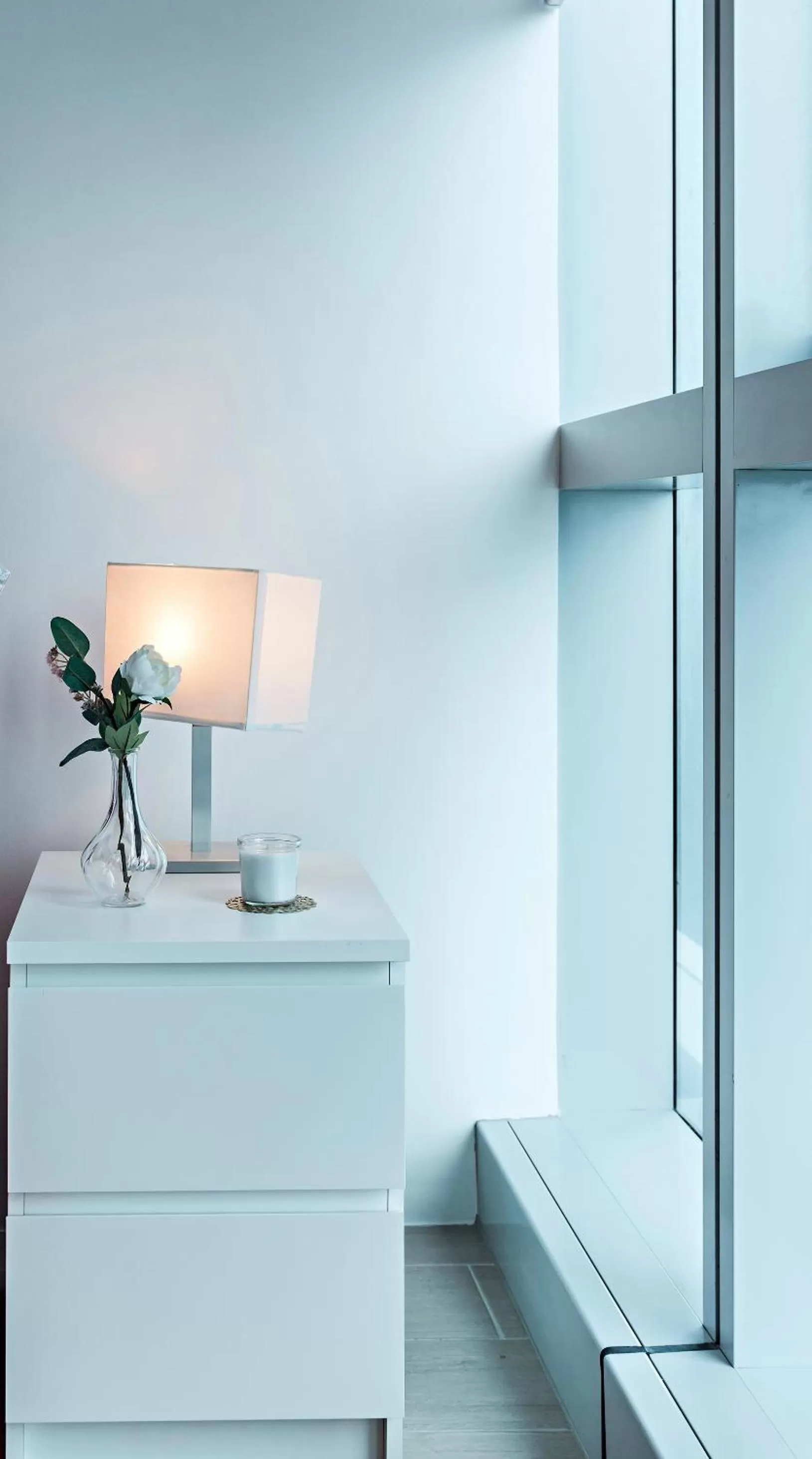 Bed in 1BR Suite in Uptown BGC