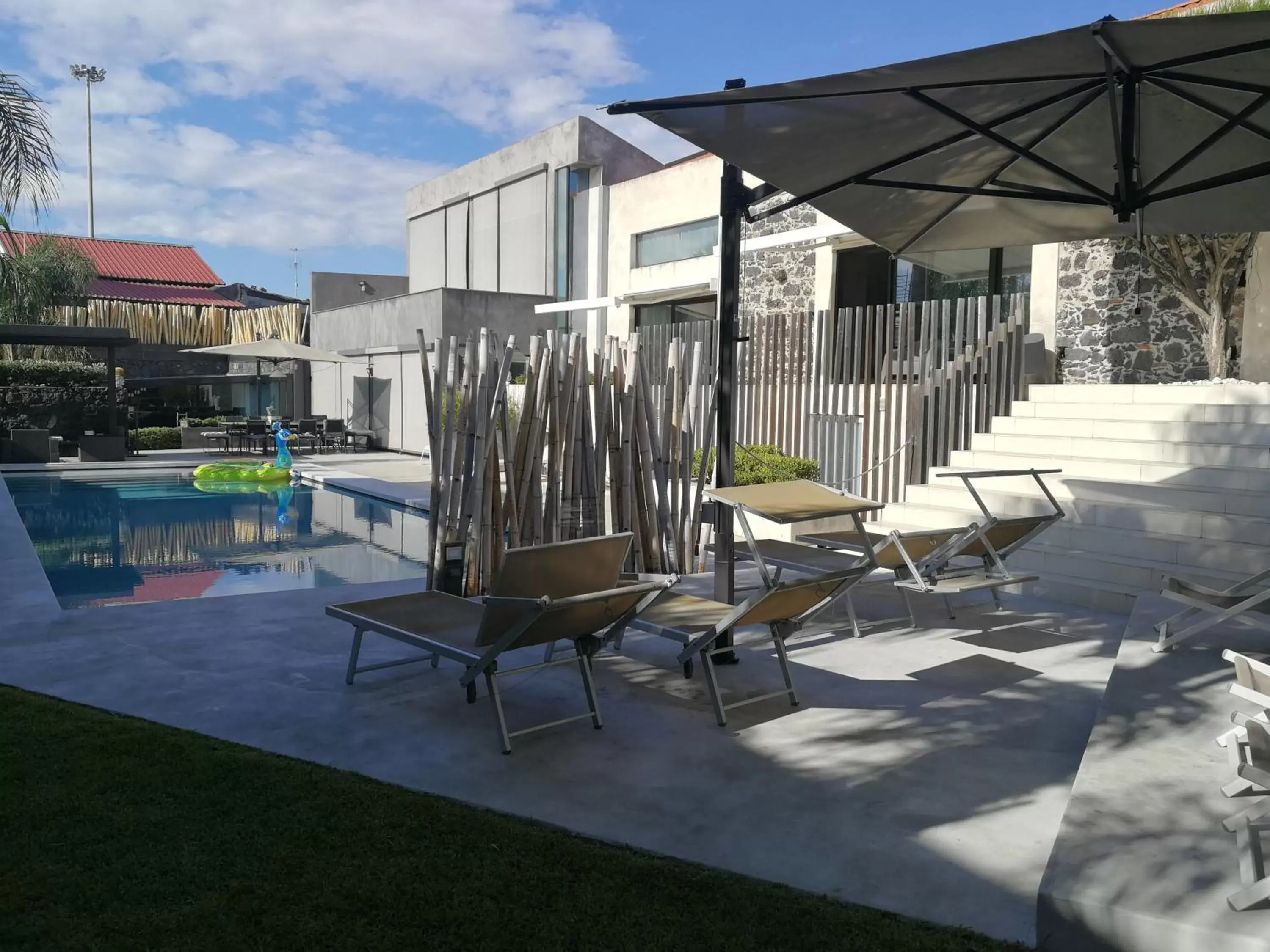 Swimming pool, Patio/Outdoor Area in Sciara Biscari B&B