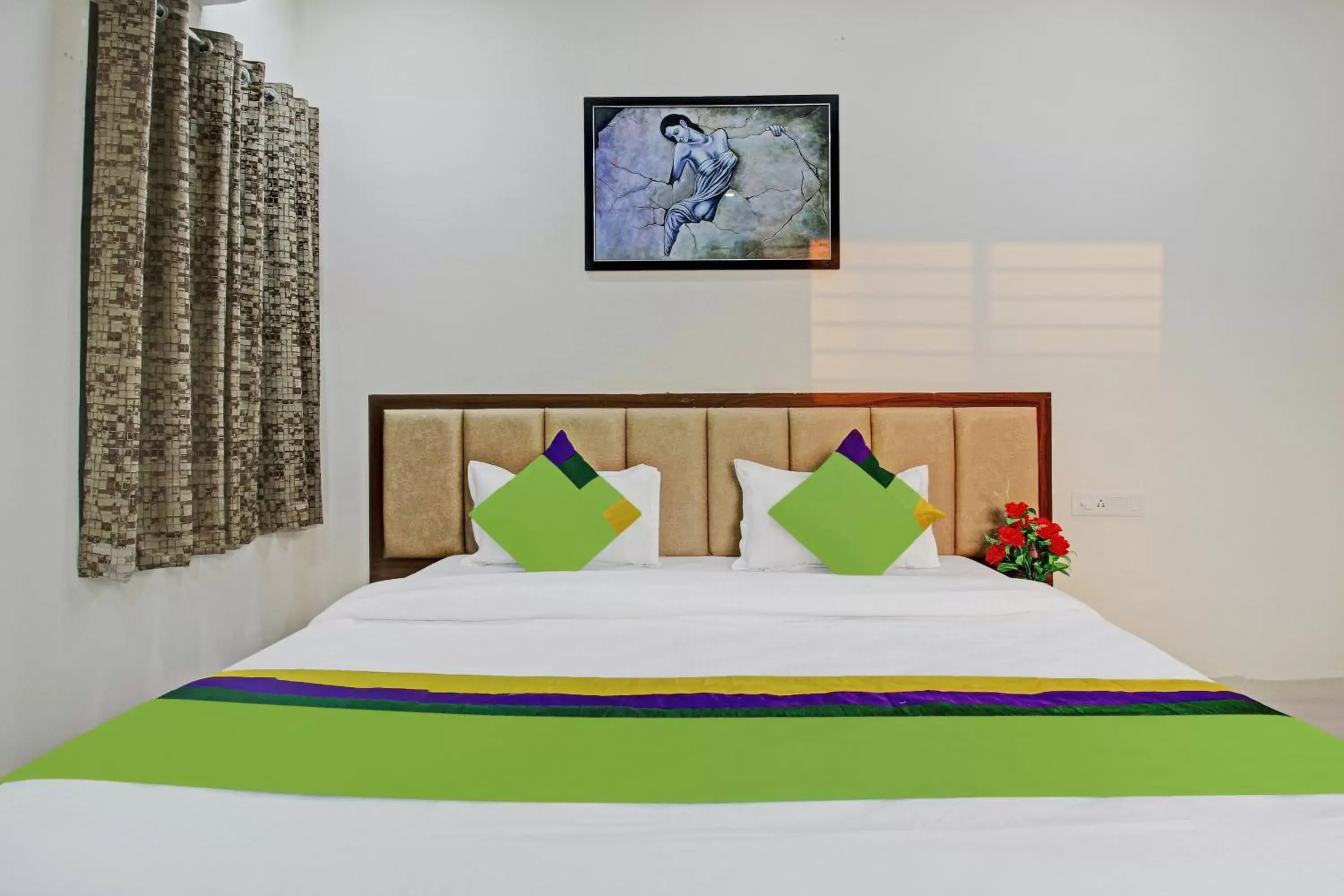 Bedroom, Bed in Treebo Krishna Regency ISBT Bus Stop Bedroom, Bed in Treebo Krishna Regency ISBT Bus Stop