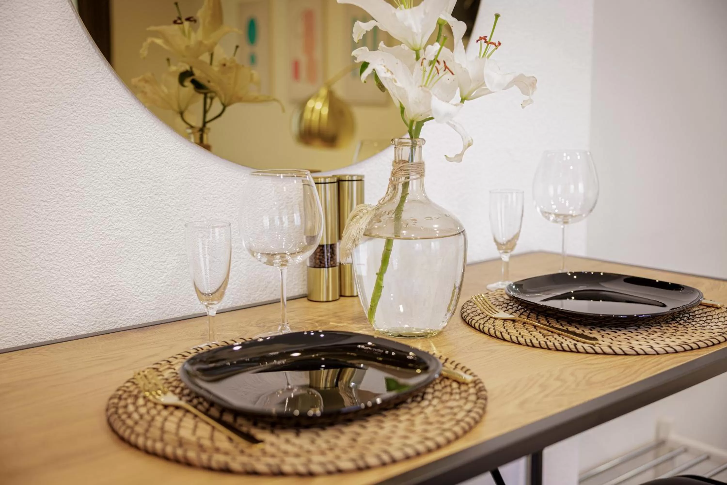 Dining area in EH Apartments Jupiter