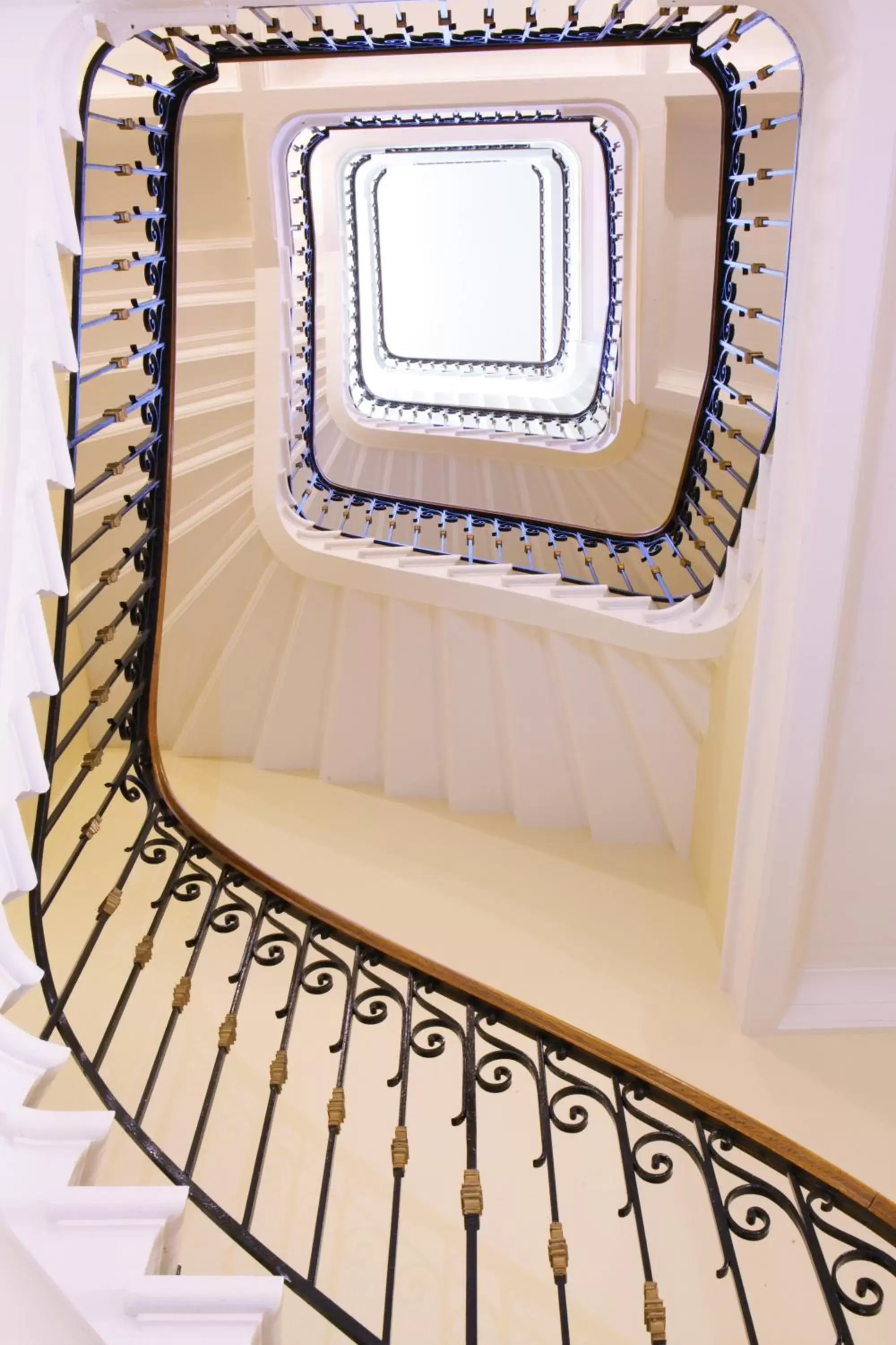 Lobby or reception in Best Western Grand Hotel de Paris