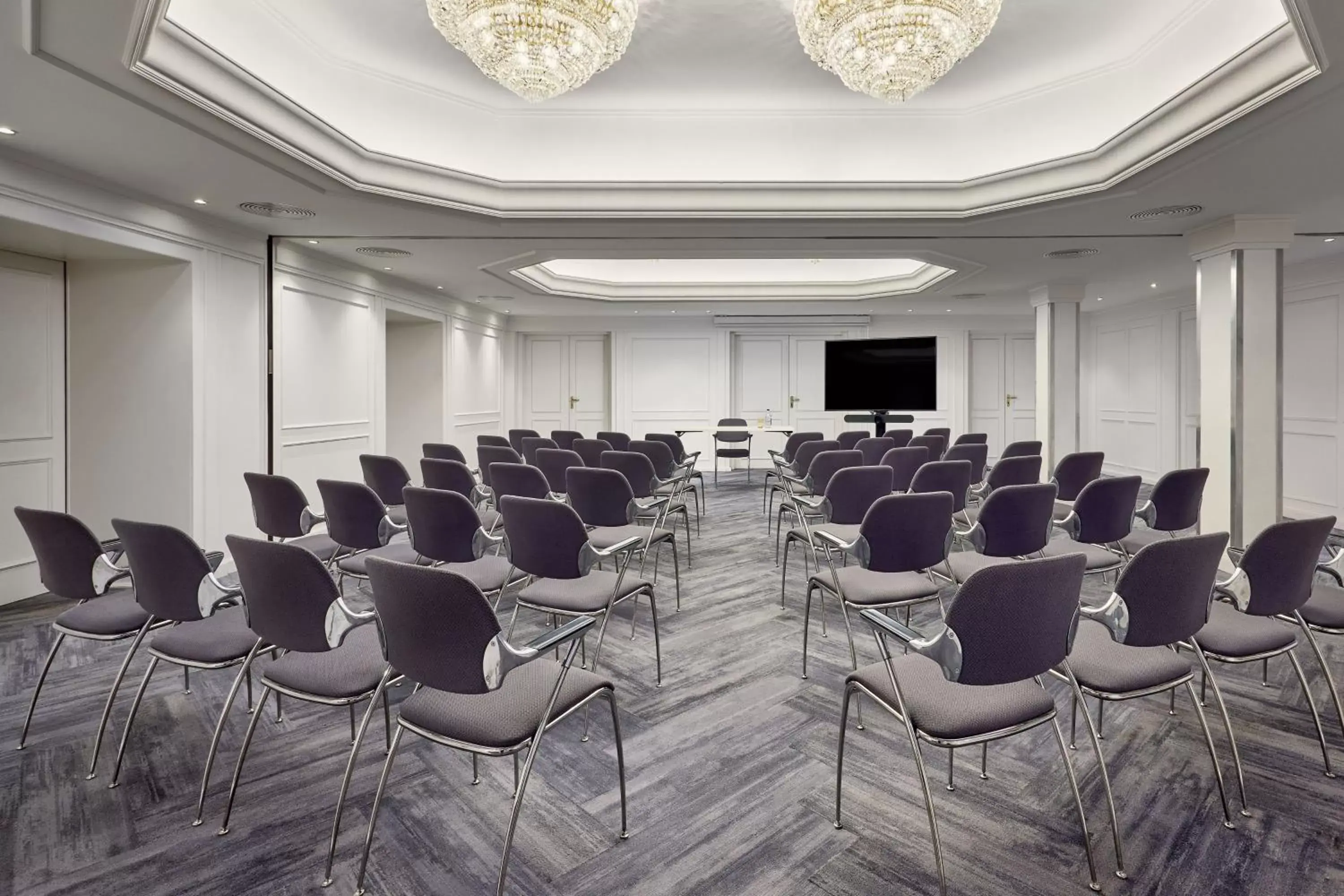 Meeting/conference room in Le Méridien Frankfurt