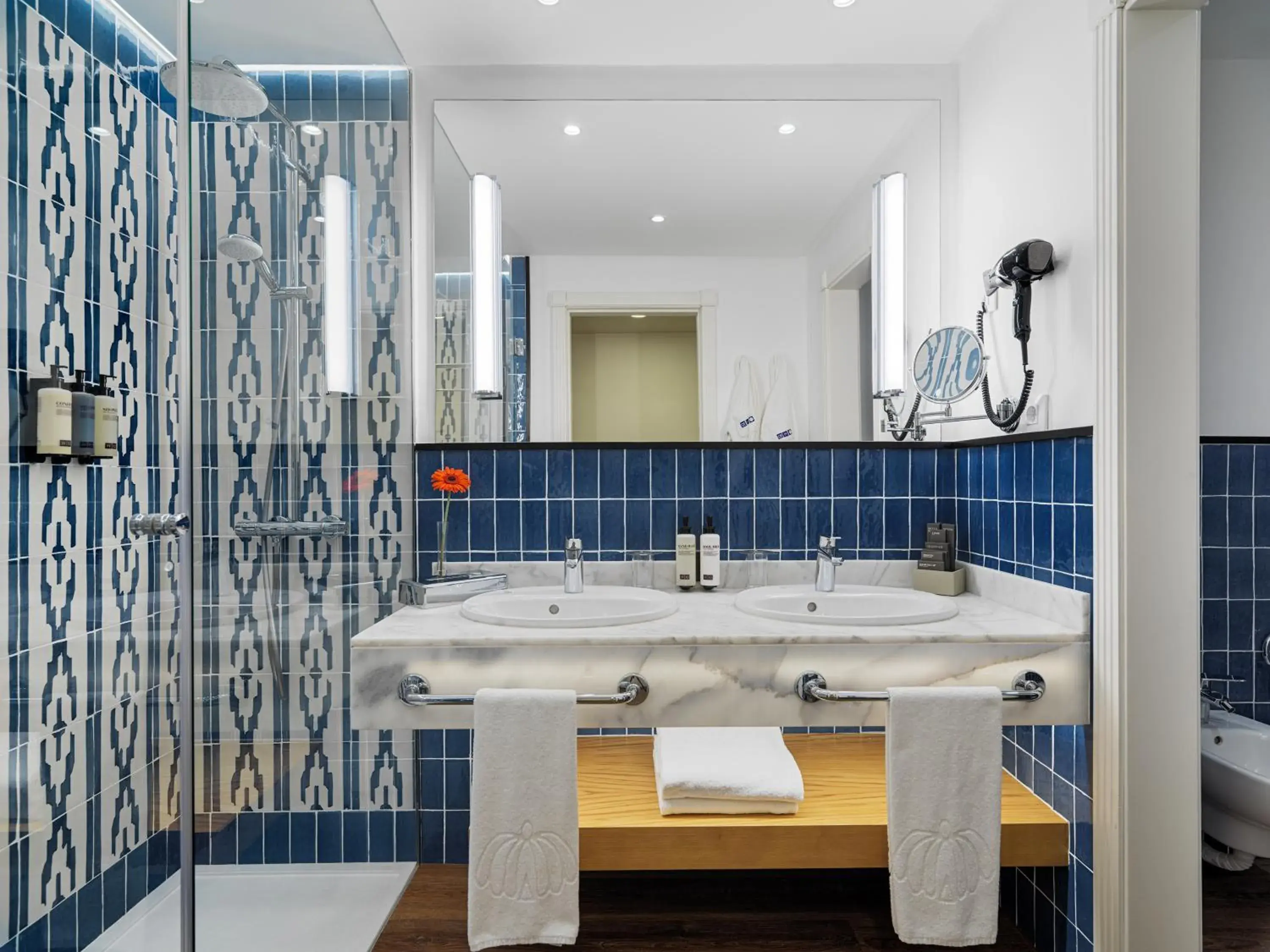Bathroom in H10 Playa Meloneras Palace