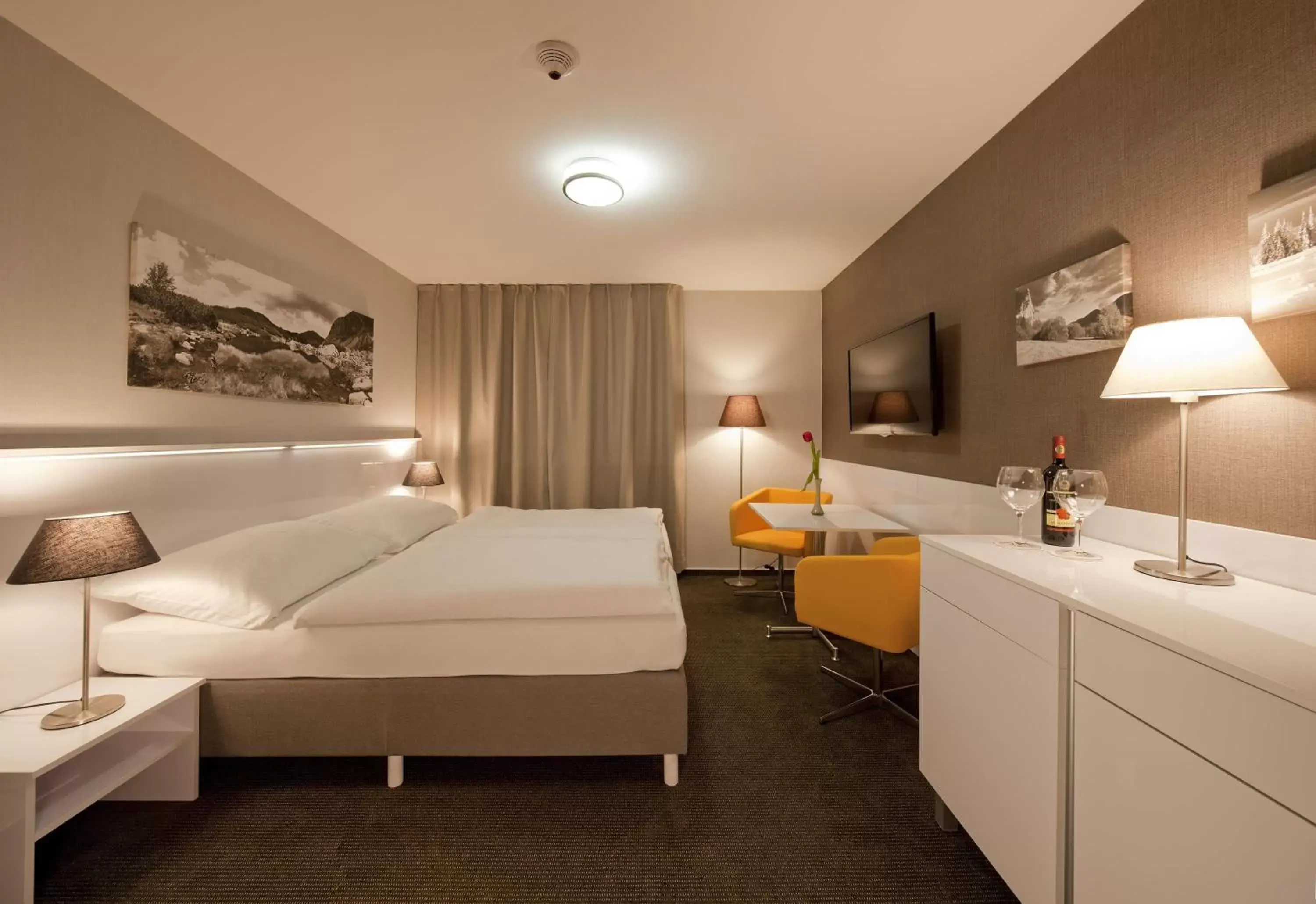 Standard Double or Twin Room with Extra Bed - single occupancy in Top Penzión Marína Standard Double or Twin Room with Extra Bed - single occupancy in Top Penzión Marína