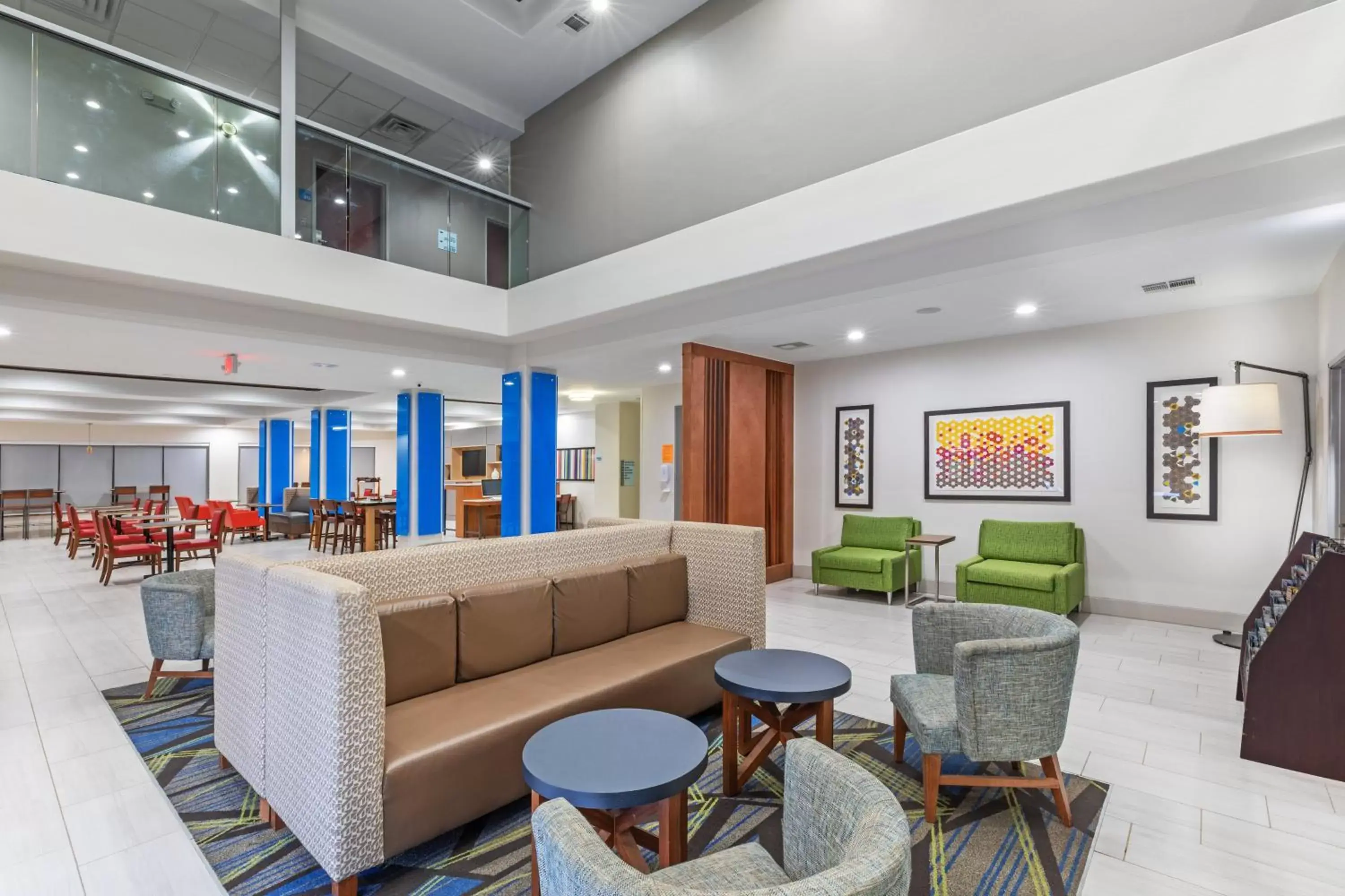 Property building, Lounge/Bar in Holiday Inn Express Hotel & Suites Vidor South, an IHG Hotel