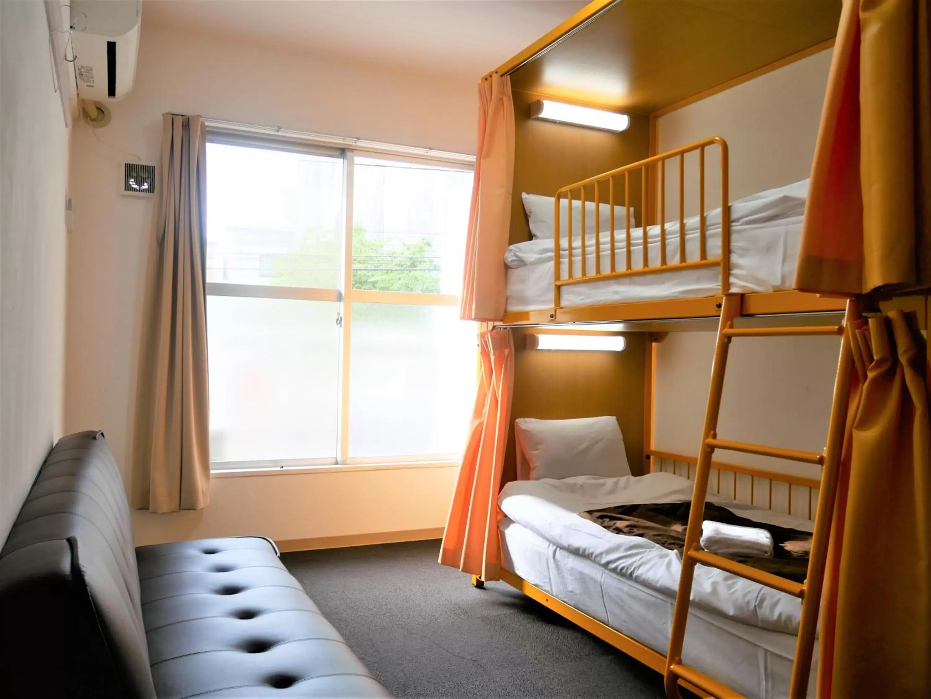 【Western-Style Room with Shared Bathroom】 for 1 person in Sakura Hotel Nippori