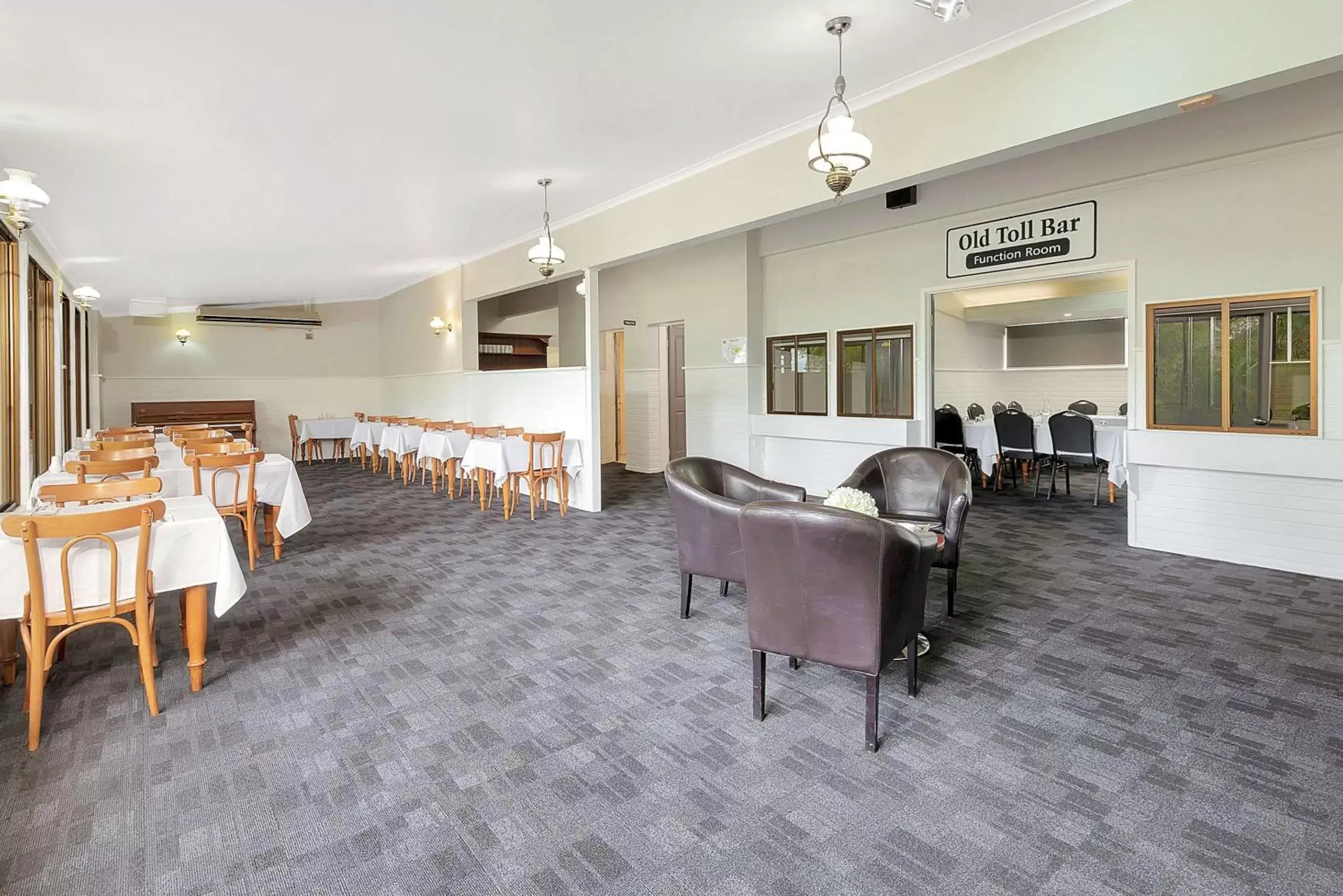 Lounge or bar, Restaurant/Places to Eat in Toowoomba Motel & Events Centre