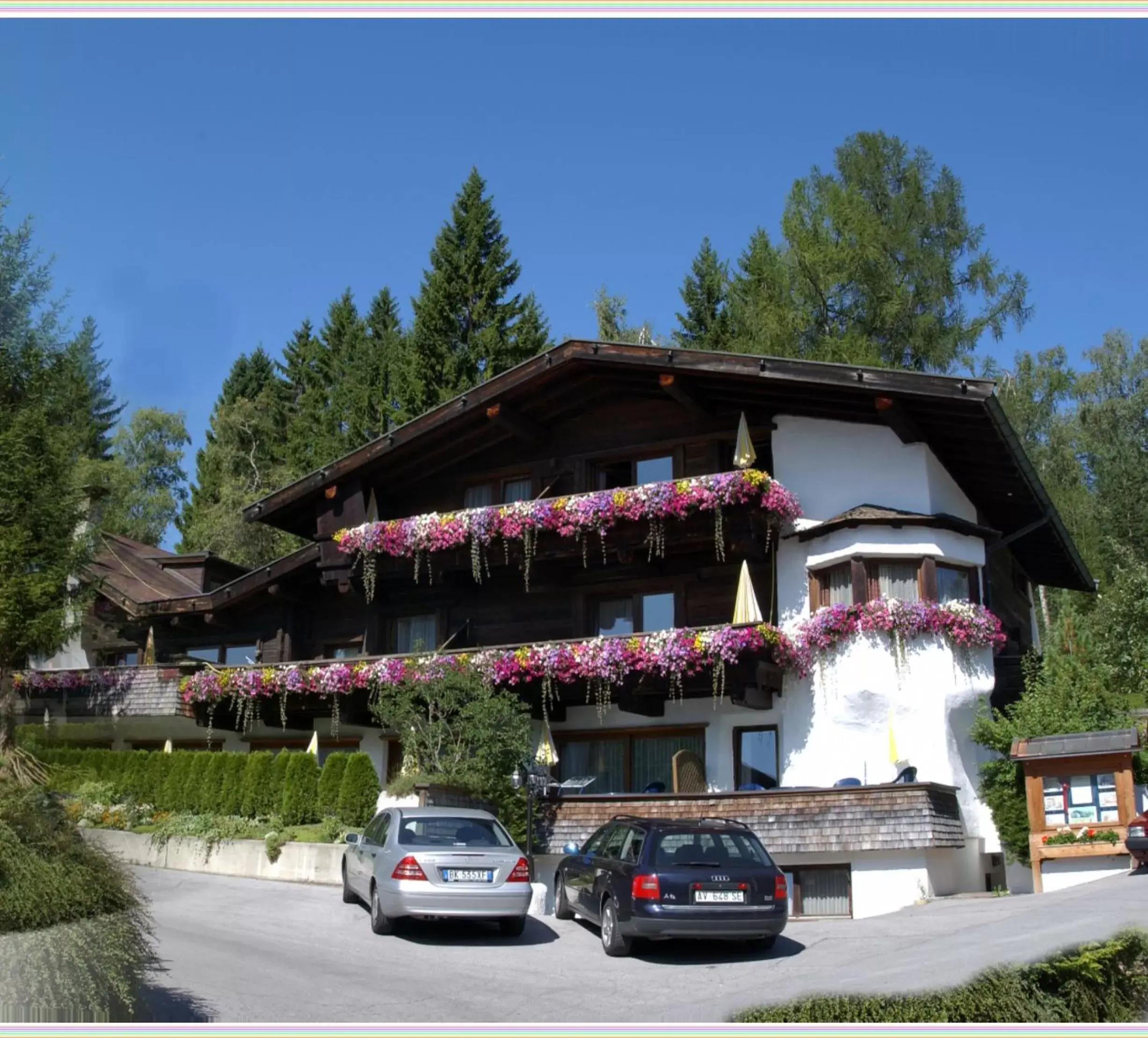 Facade/entrance, Property Building in Appartementanlage Kerber