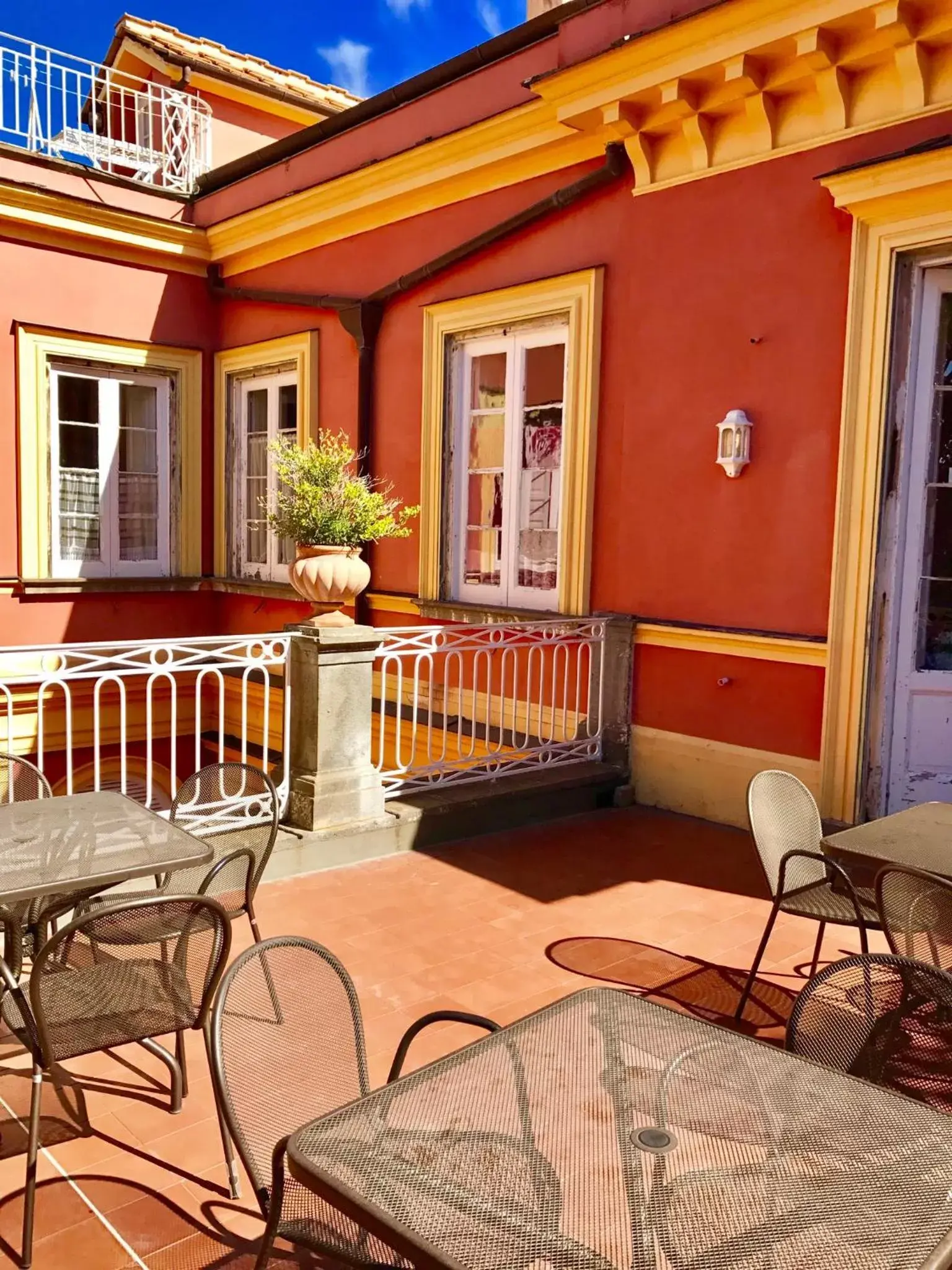 Balcony/Terrace in The Secret Garden Relais