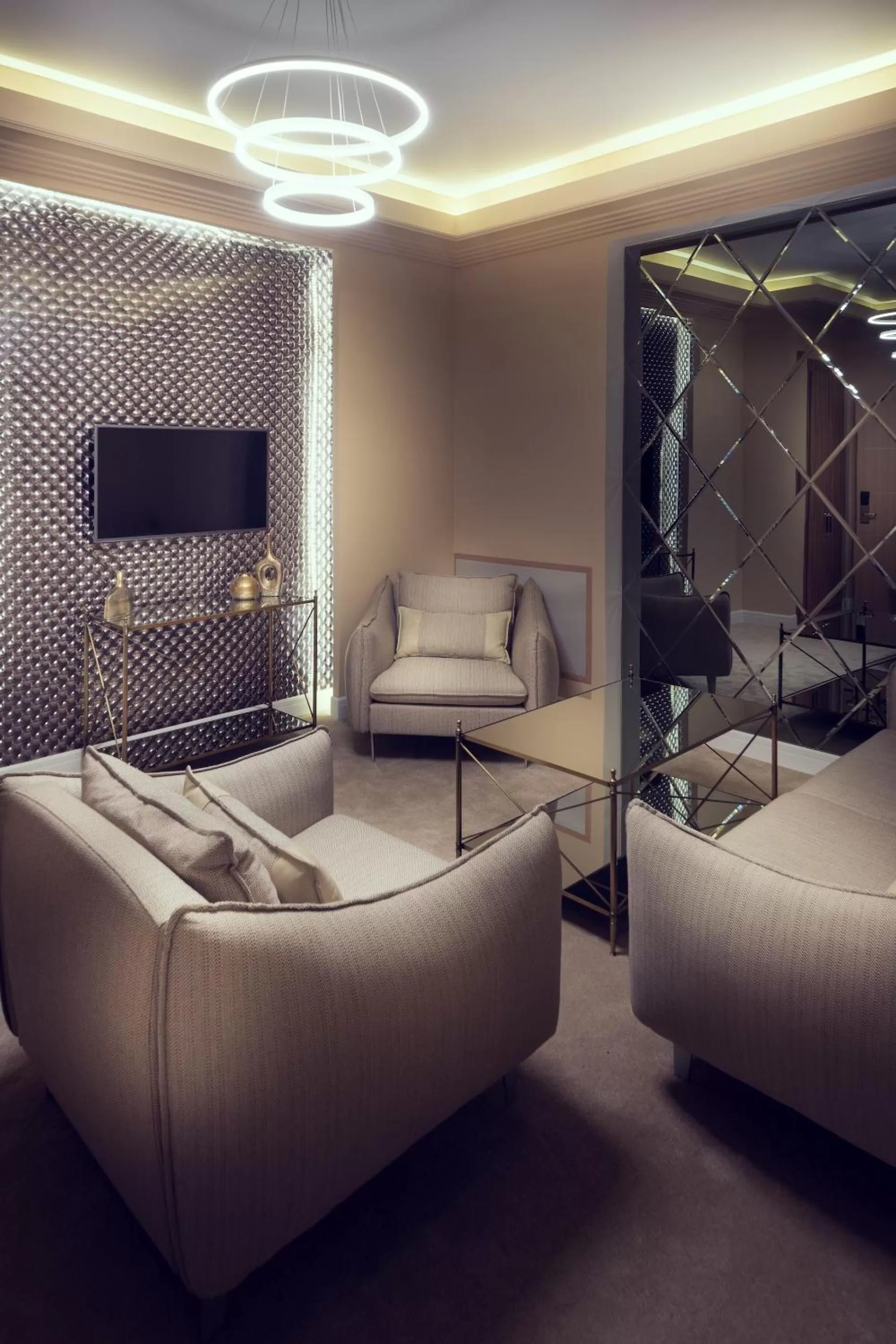 Living room, Bed in Come INN