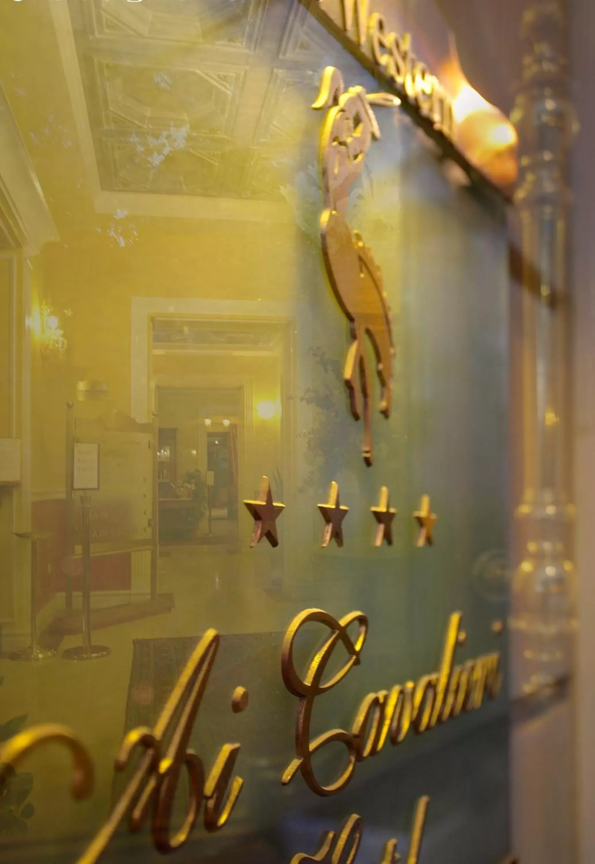 Decorative detail, Property Logo/Sign in Best Western Ai Cavalieri Hotel