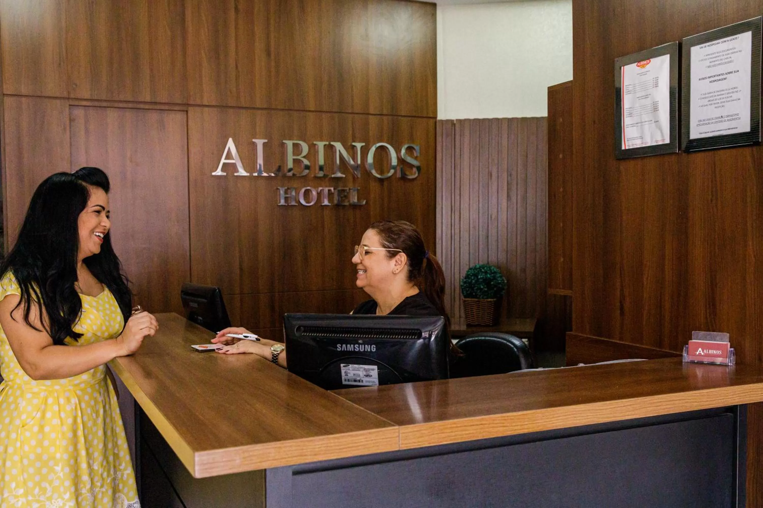 Lobby or reception in Hotel Albinos