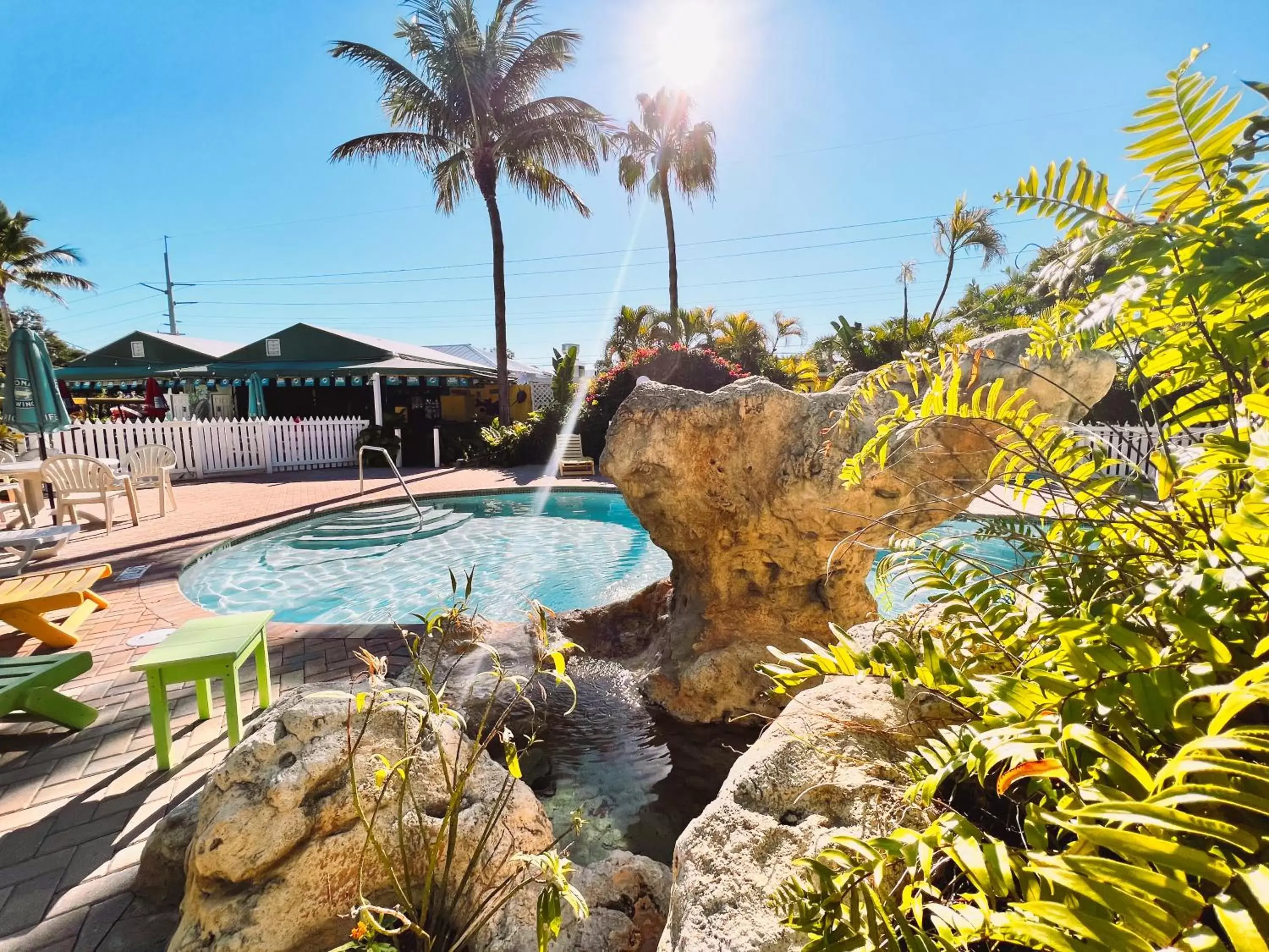 Natural landscape, Swimming Pool in The Ocean View Inn