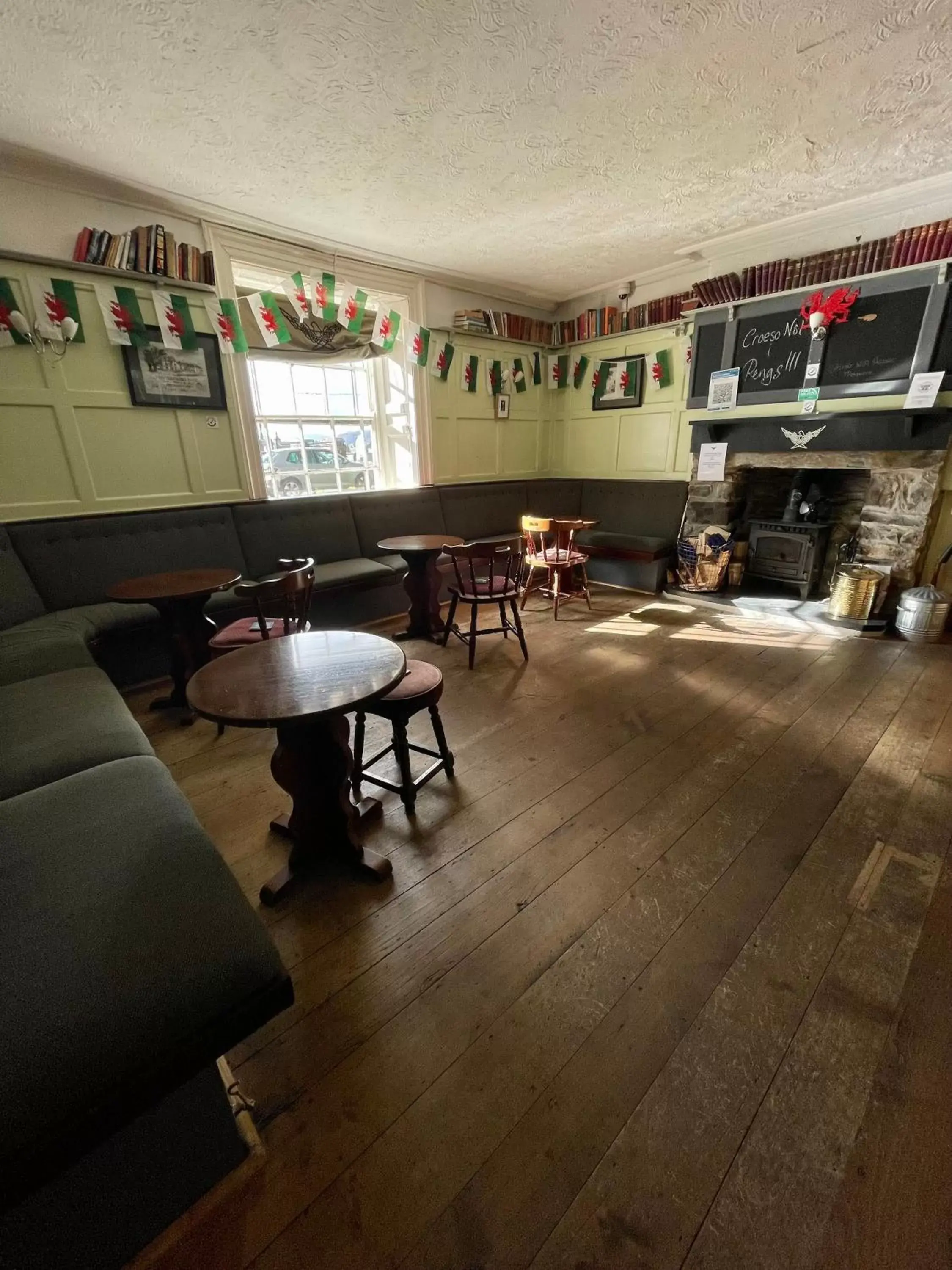 Lounge or bar, Restaurant/Places to Eat in Y Pengwern