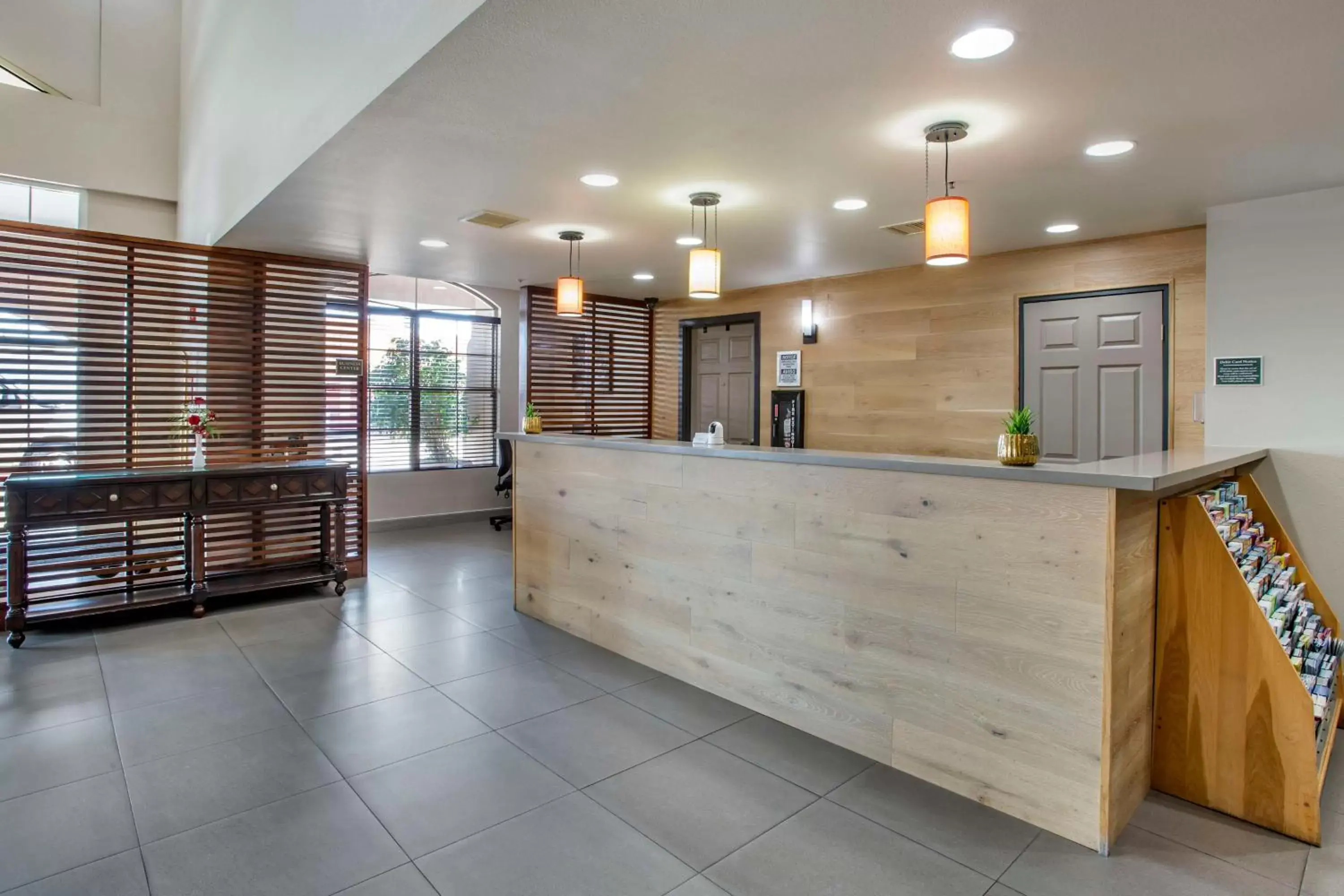 Lobby or reception, Lobby/Reception in Country Inn & Suites by Radisson, Mesa, AZ