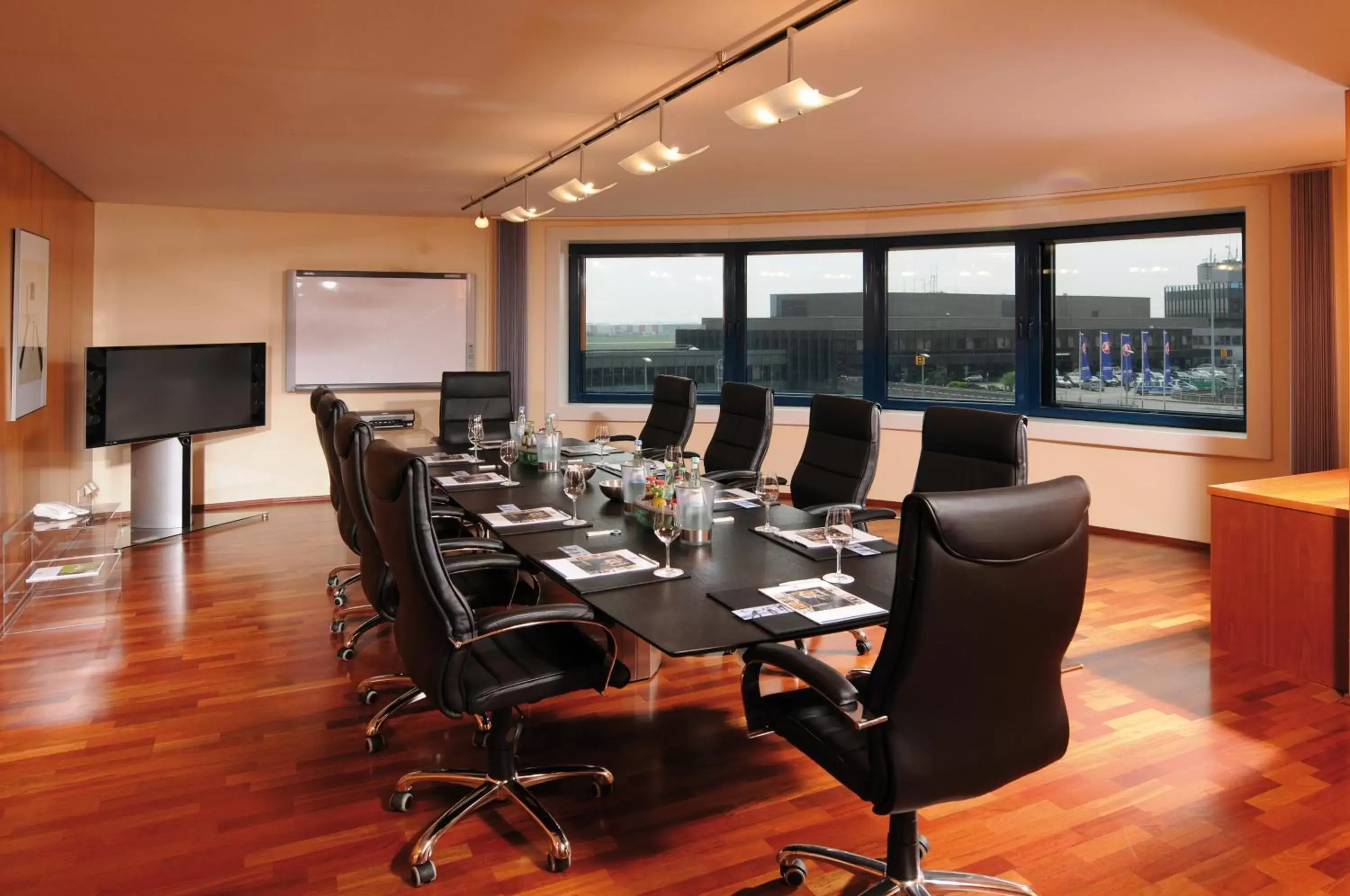 Business facilities in Maritim Airport Hotel Hannover