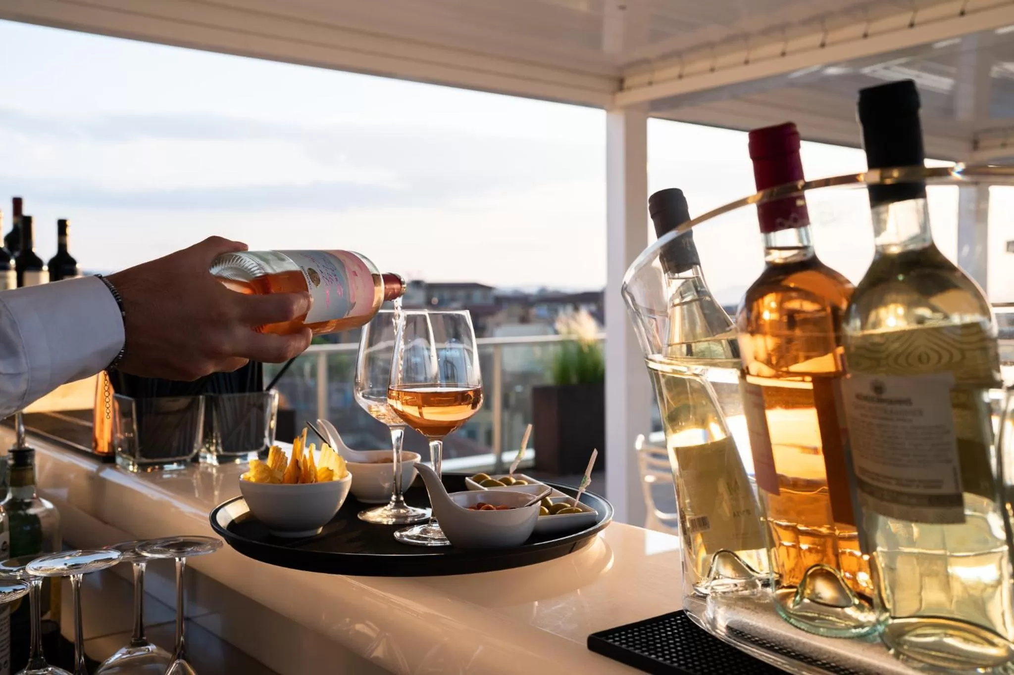 Lounge or bar in Hotel Glance In Florence