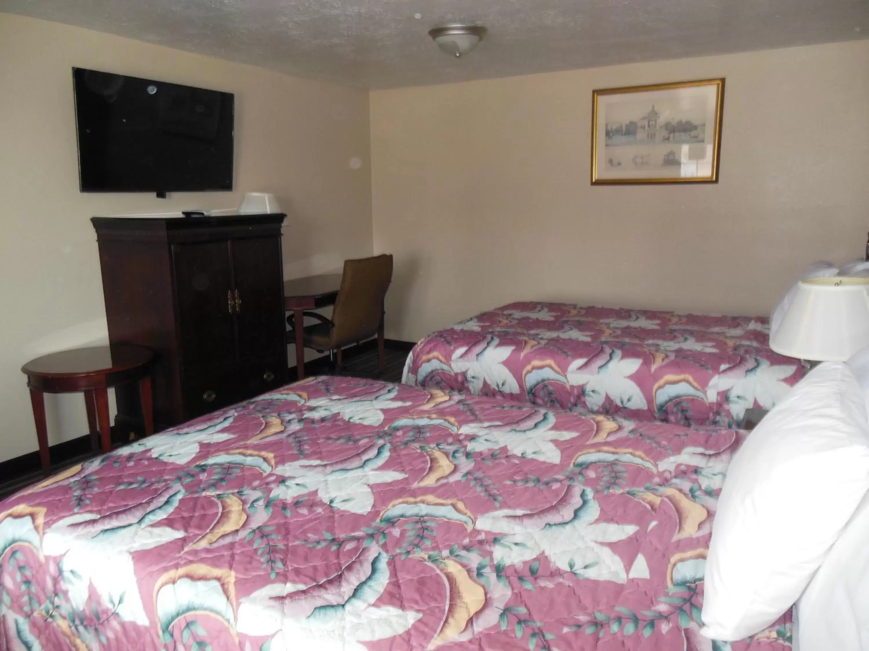 Bed in Route 66 Inn