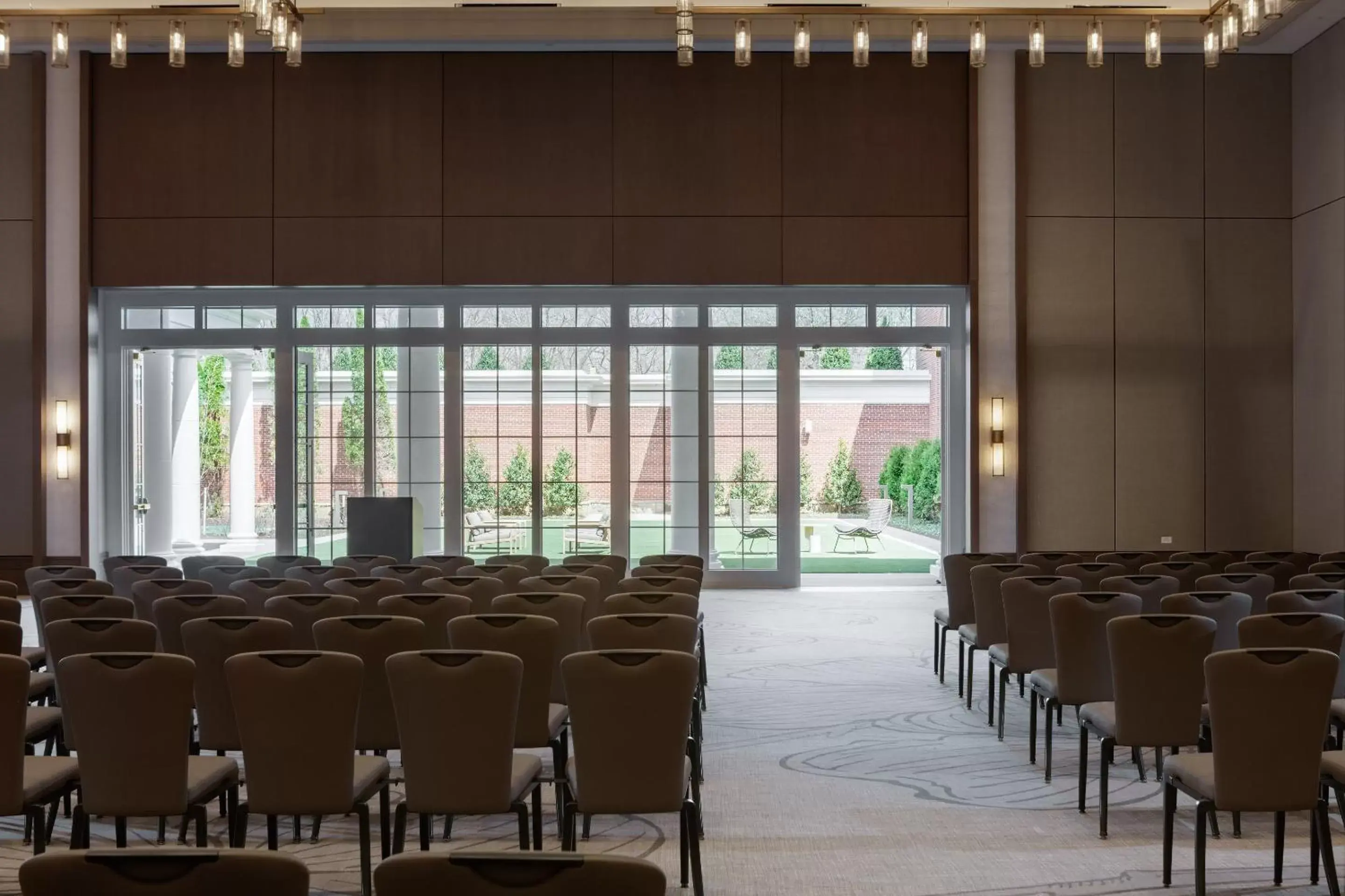 Banquet/Function facilities in Kimpton - The Forum Hotel, an IHG Hotel