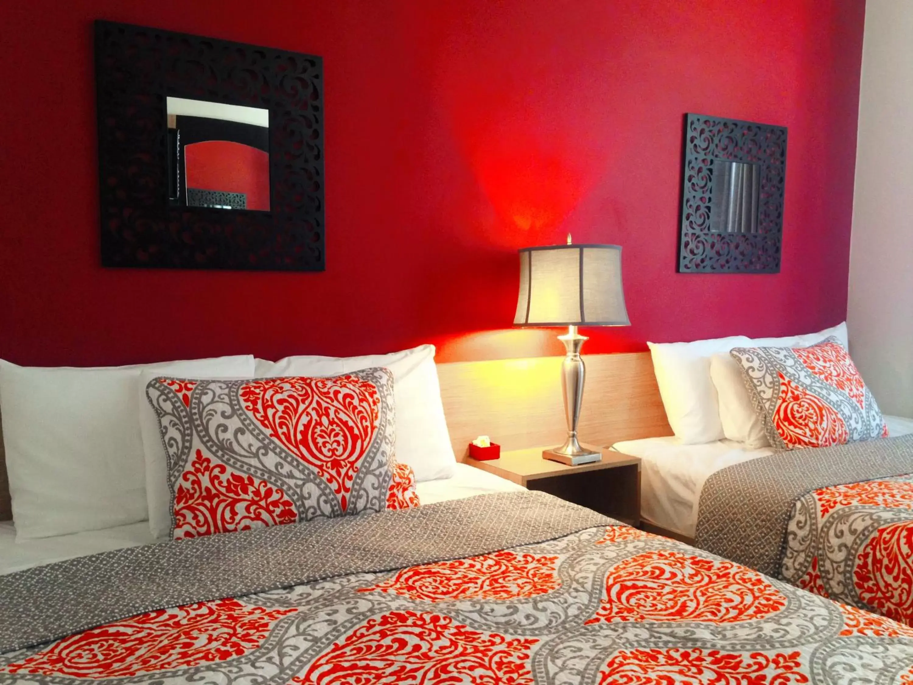 Bedroom, Bed in Touchstone Hotel - City Center Bedroom, Bed in Touchstone Hotel - City Center