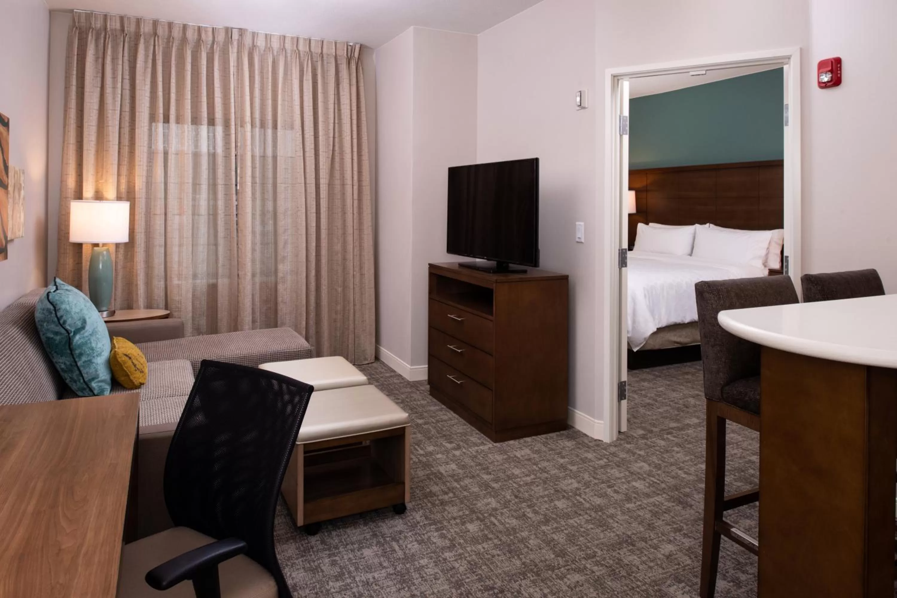 Photo of the whole room, Bed in Staybridge Suites - St George by IHG