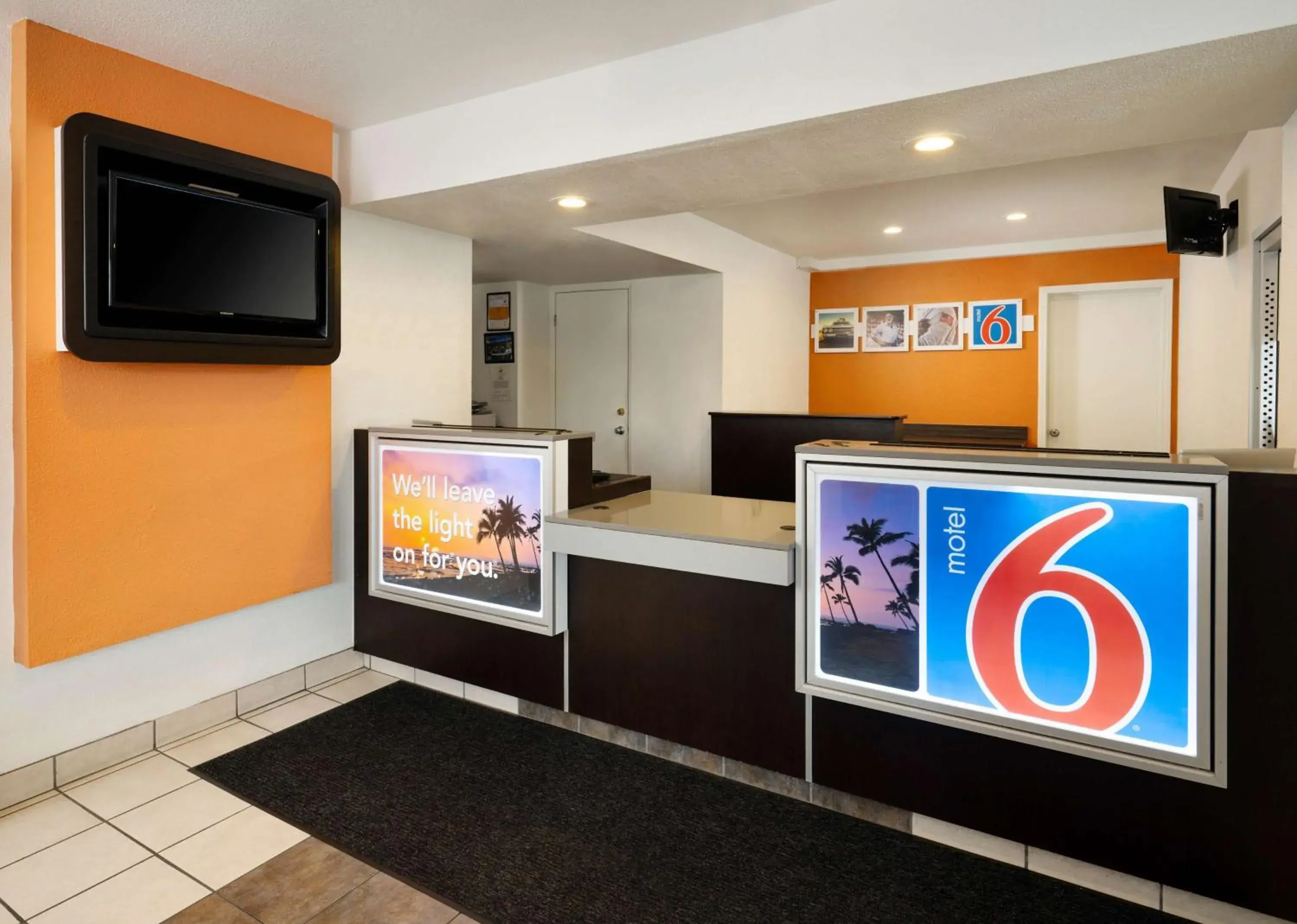 Lobby or reception in Motel 6-Pismo Beach, CA Lobby or reception in Motel 6-Pismo Beach, CA