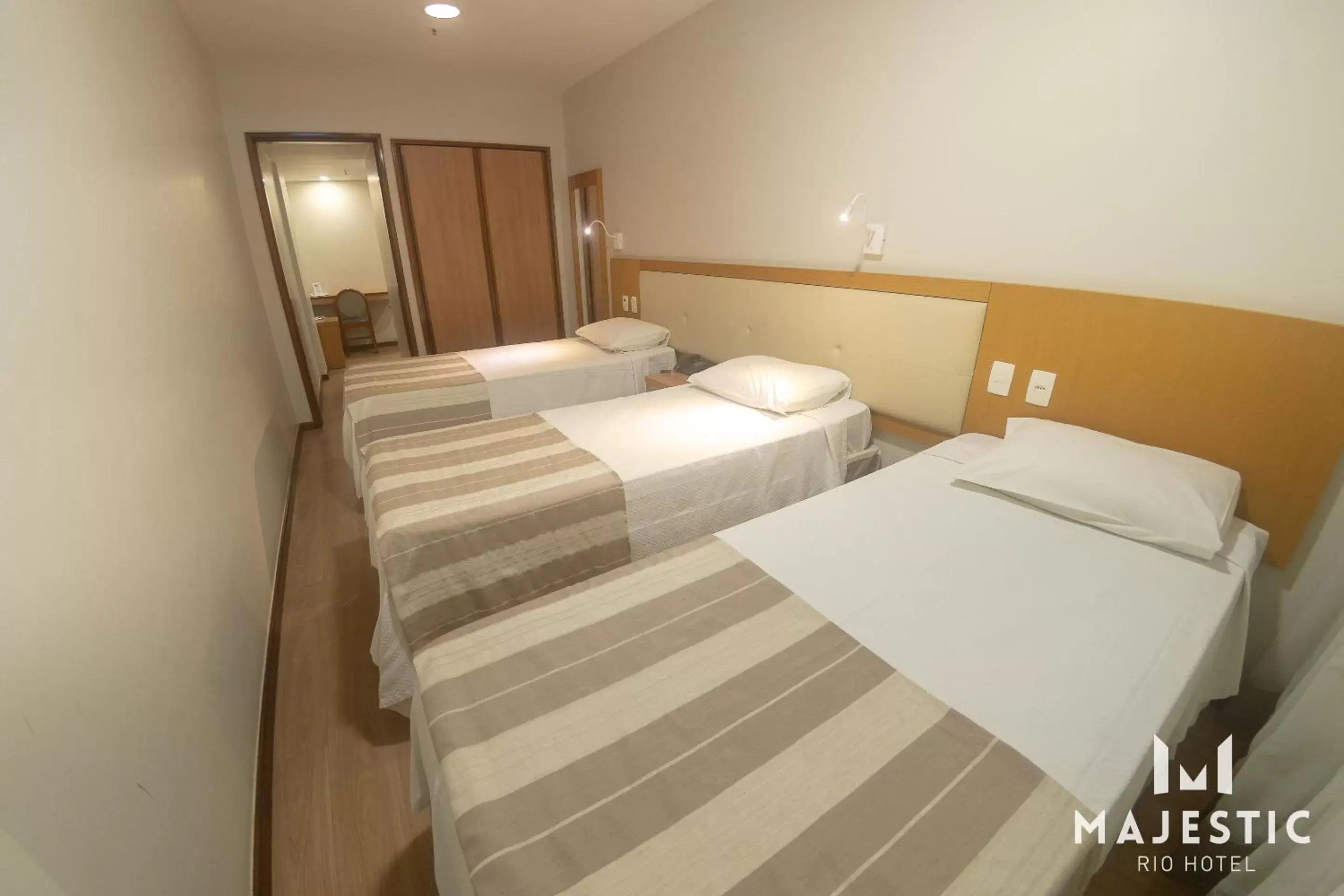 Luxury Triple Room in Majestic Rio Palace Hotel Luxury Triple Room in Majestic Rio Palace Hotel