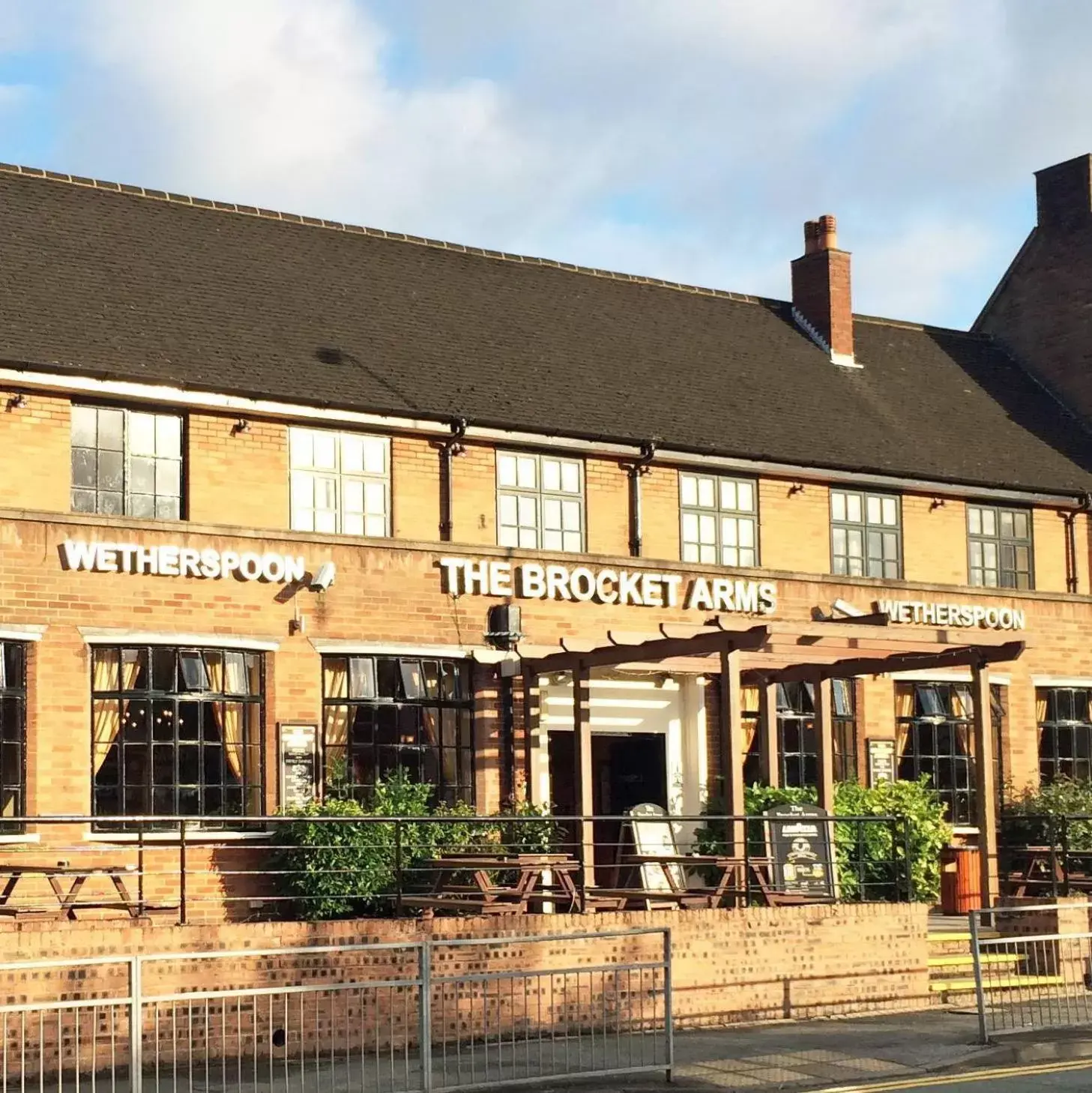 Facade/entrance, Property Building in The Brocket Arms Wetherspoon